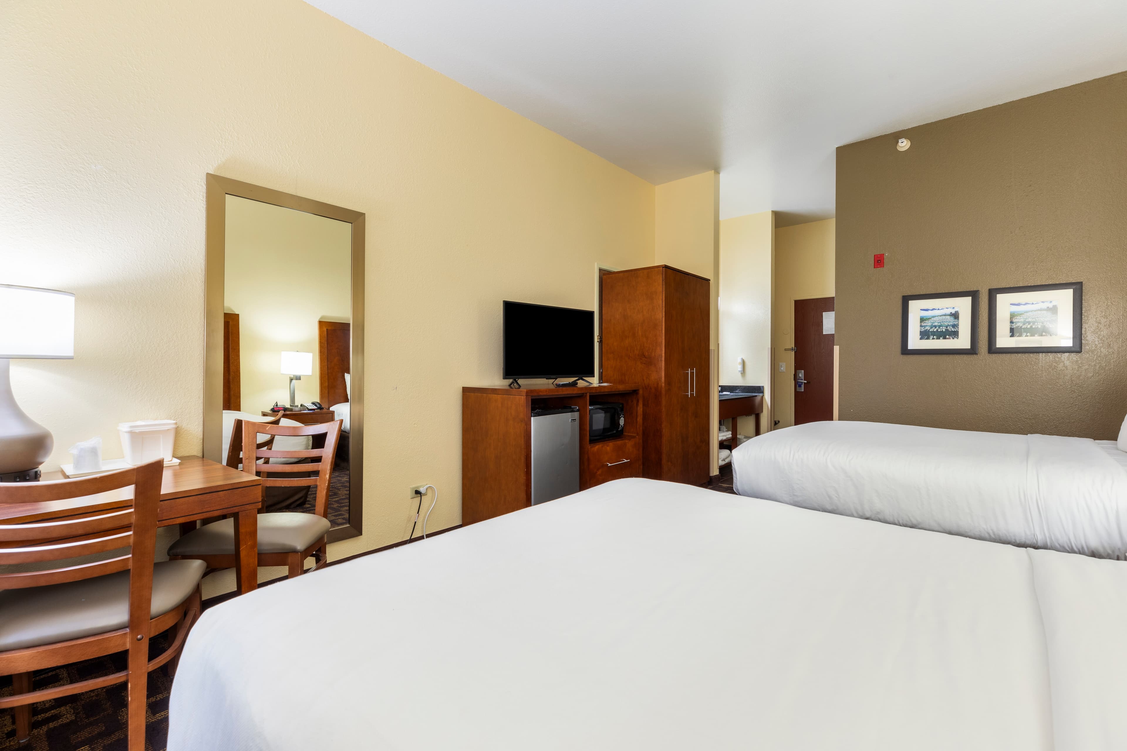 Comfort Inn & Suites North Aurora - Naperville — 17