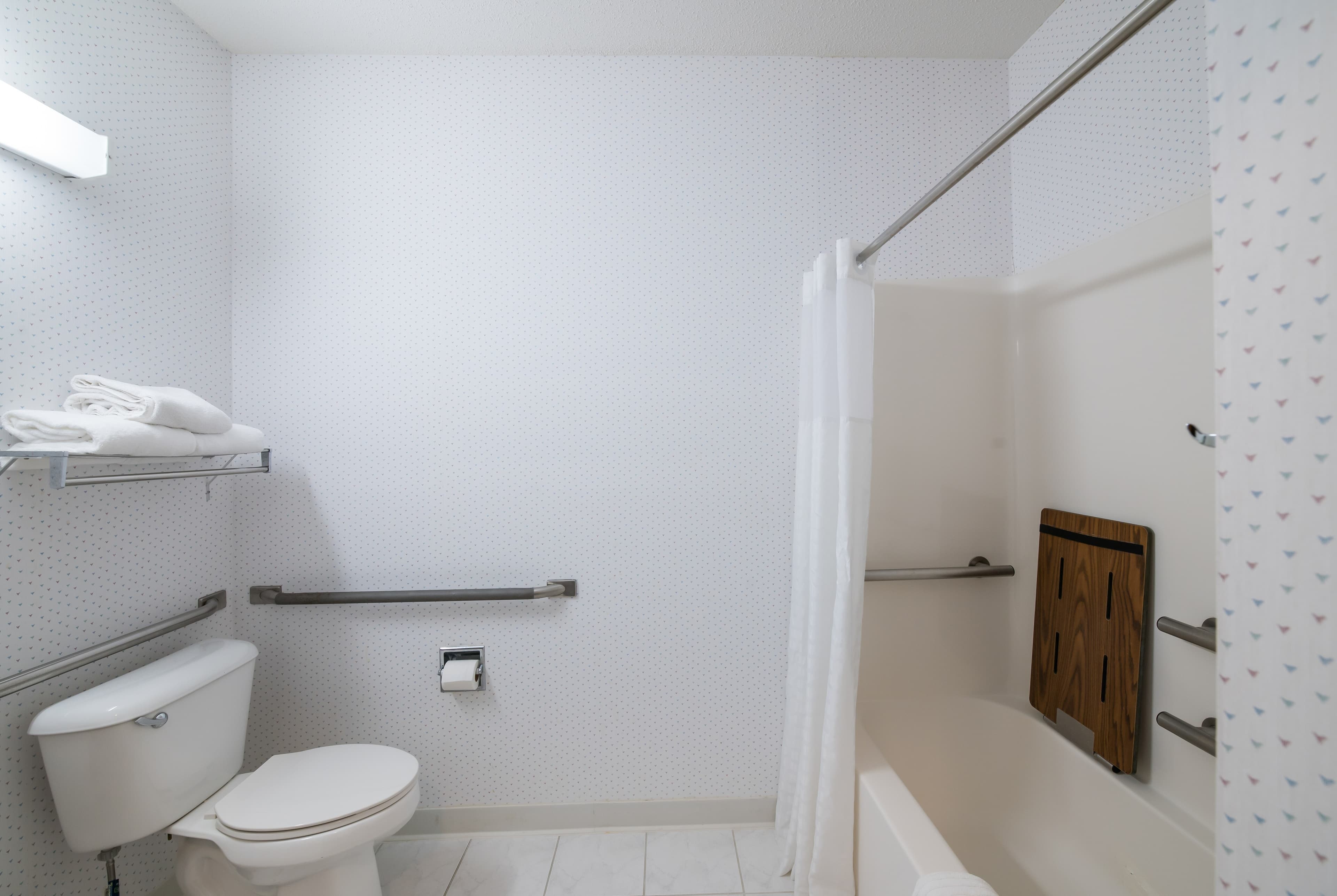 Rodeway Inn Urbana Champaign University Area - Image 3
