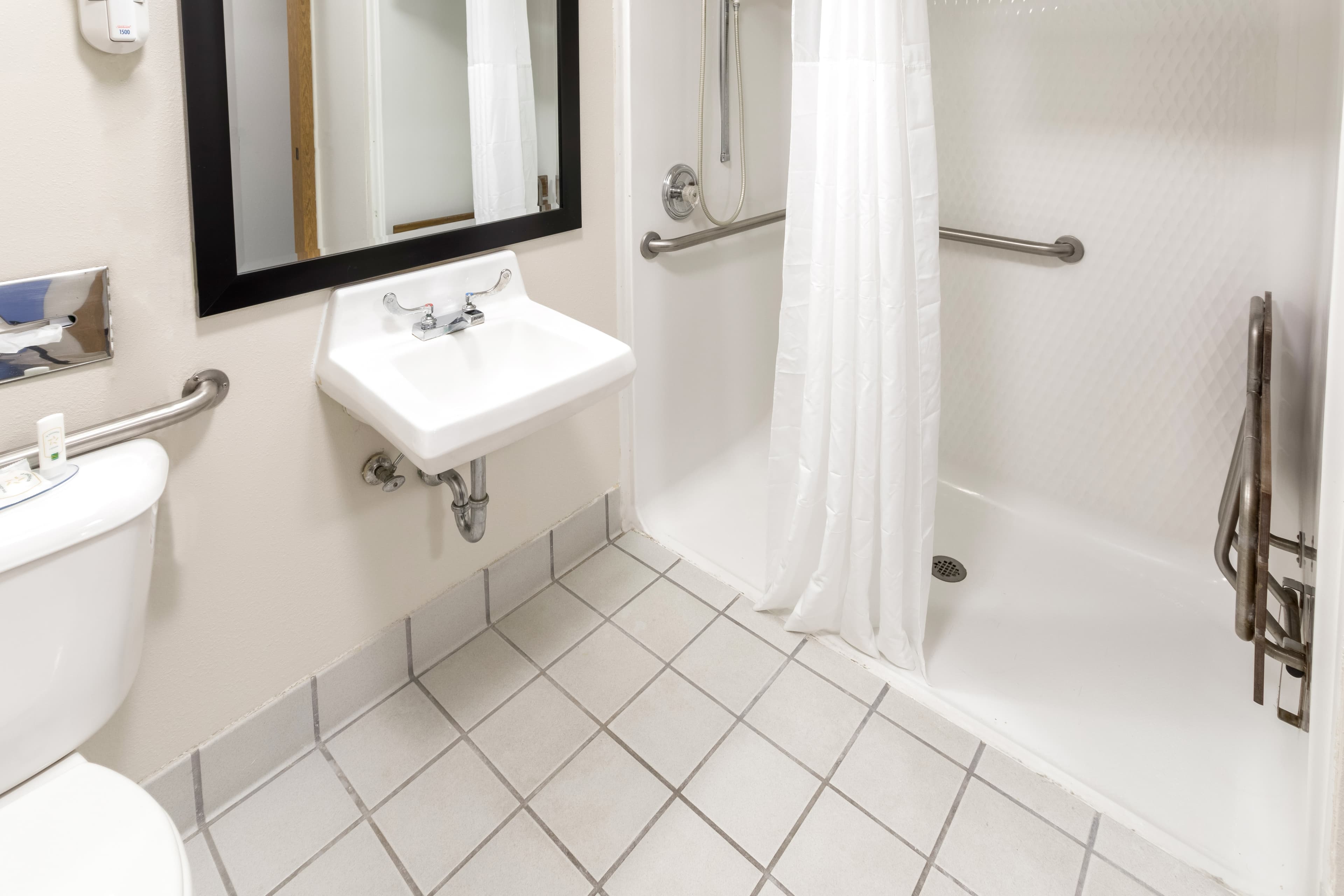 Quality Inn Rochelle — 5