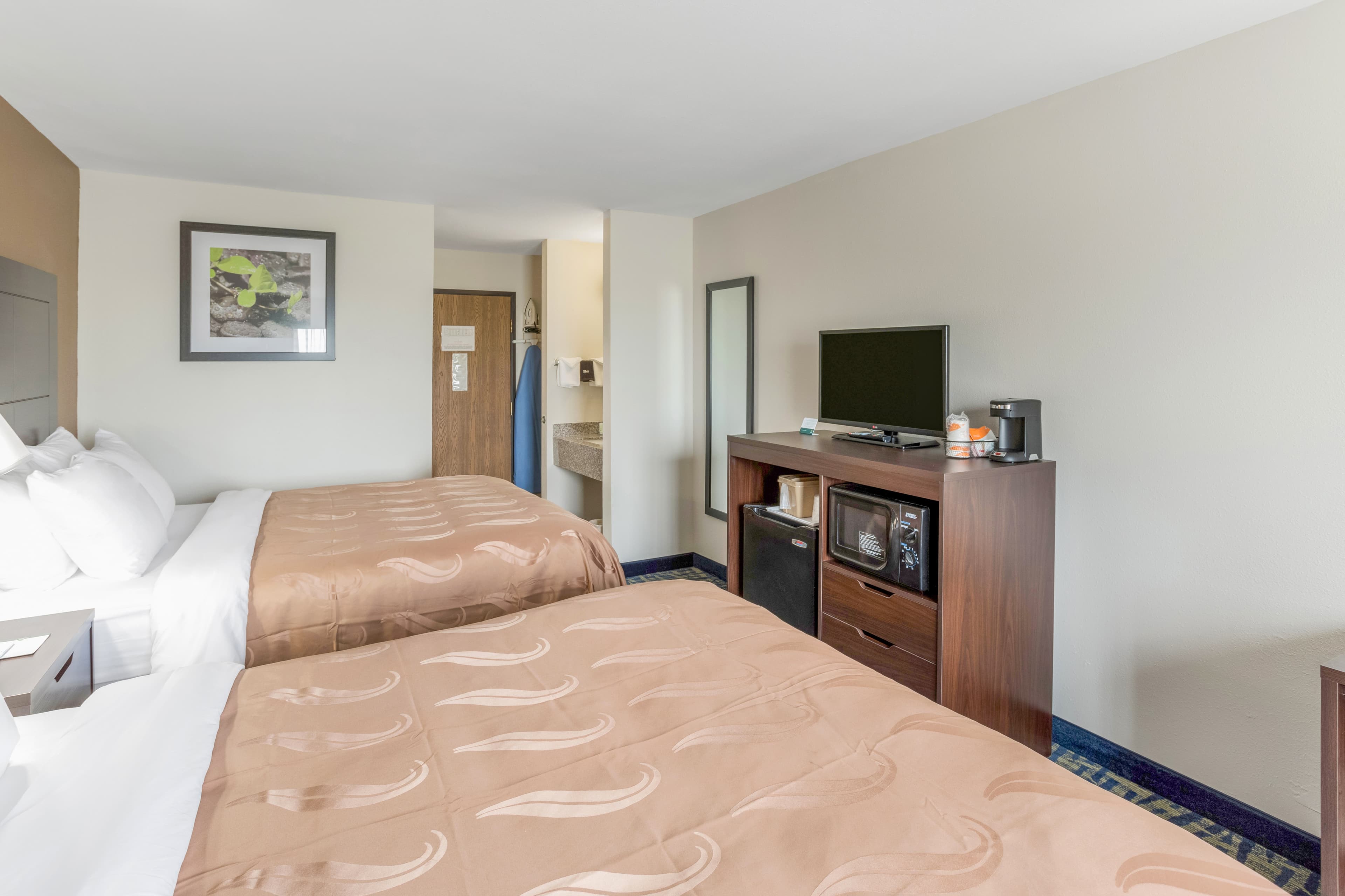 Quality Inn Rochelle — 12