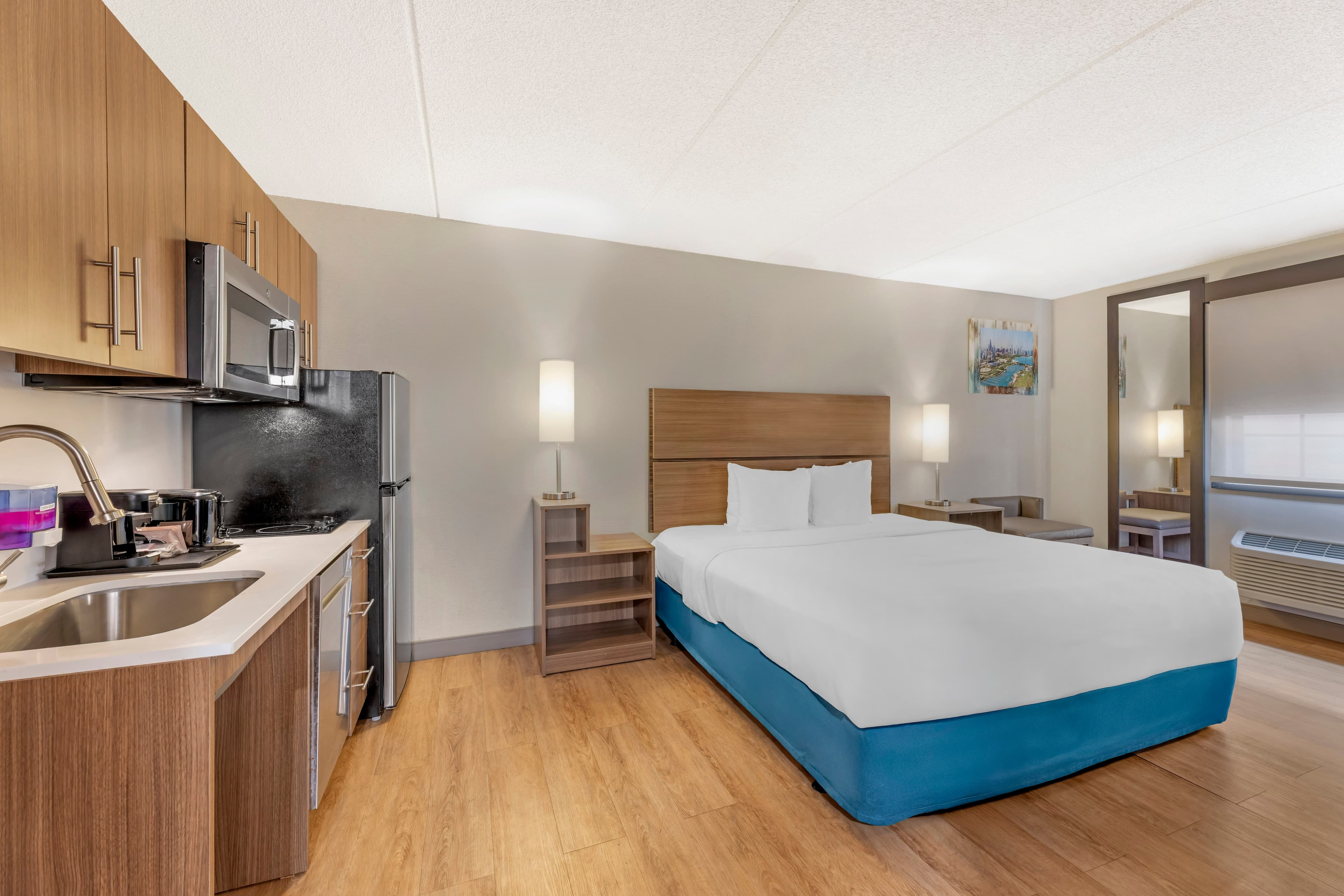 MainStay Suites Oakbrook Terrace - Chicago - Image 3
