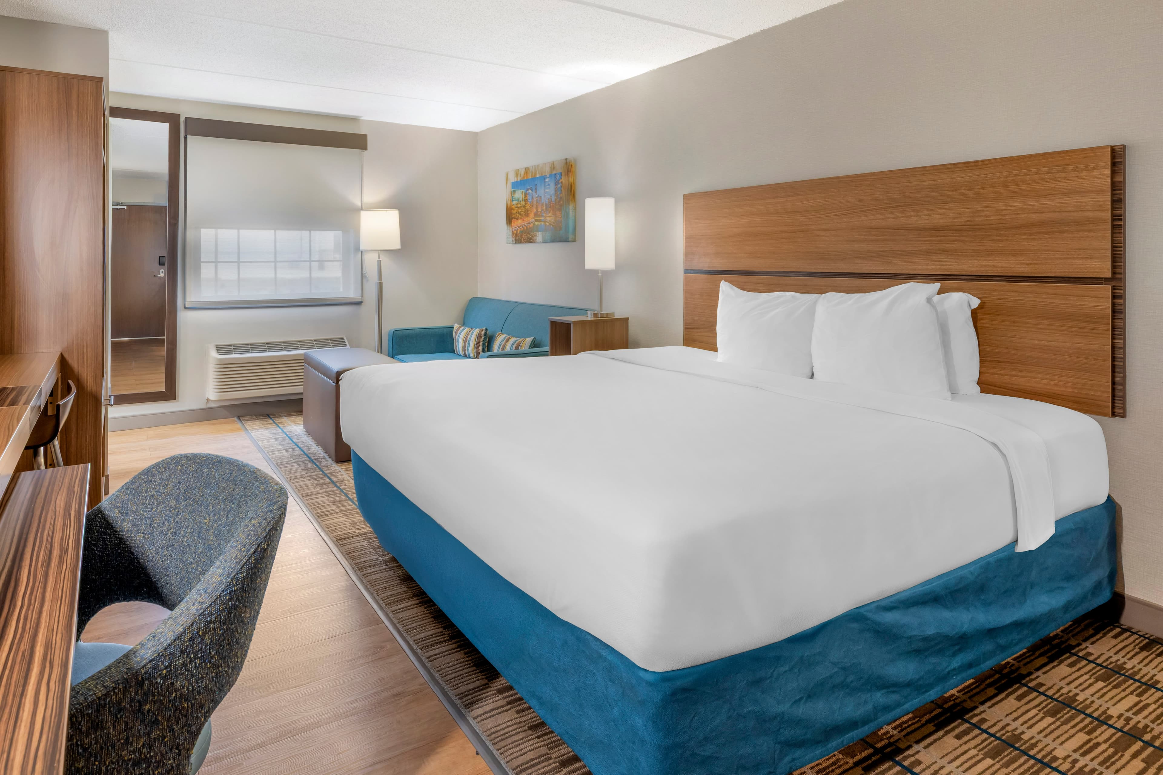 MainStay Suites Oakbrook Terrace - Chicago — 11