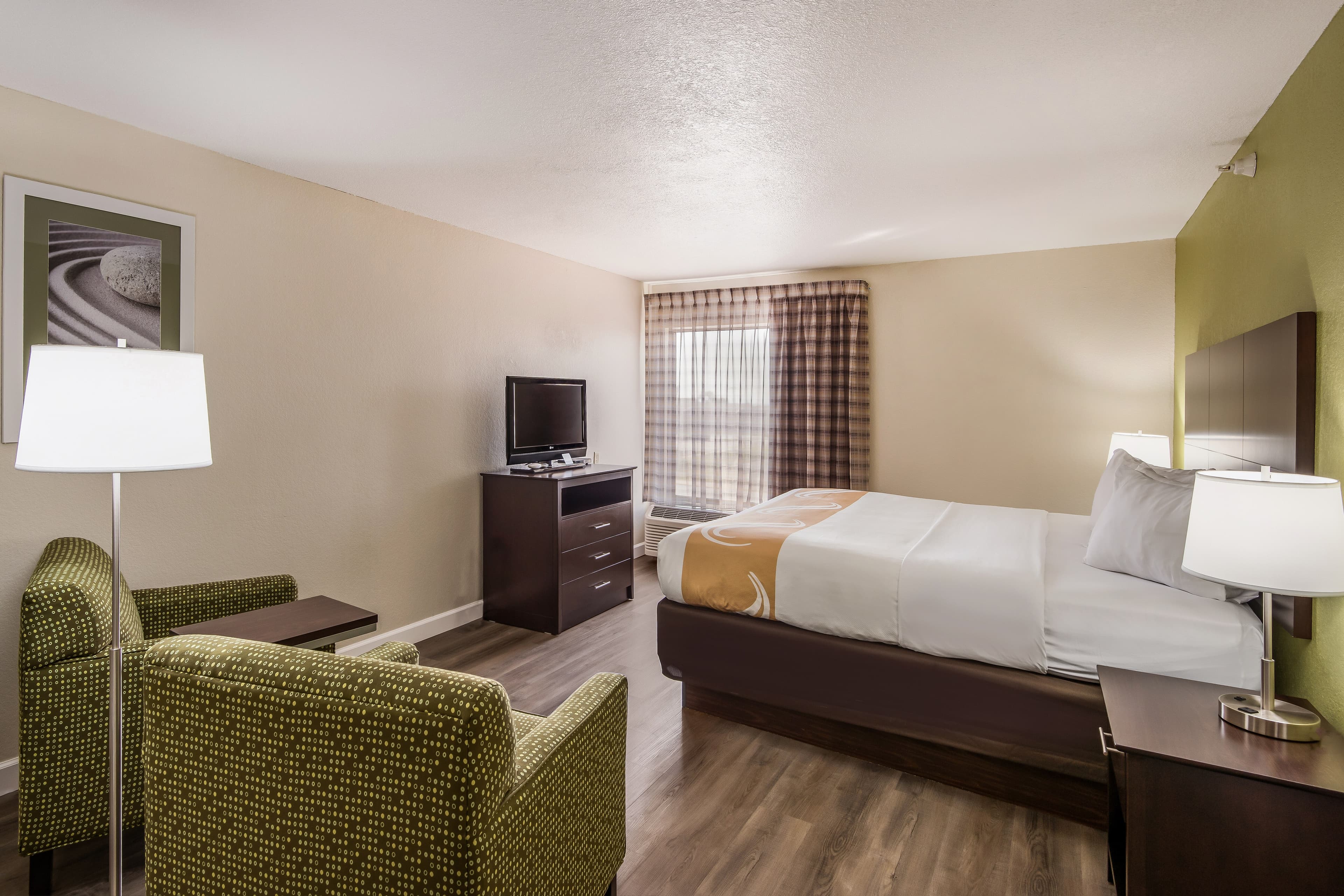 Quality Inn & Suites Quincy - Downtown — 23