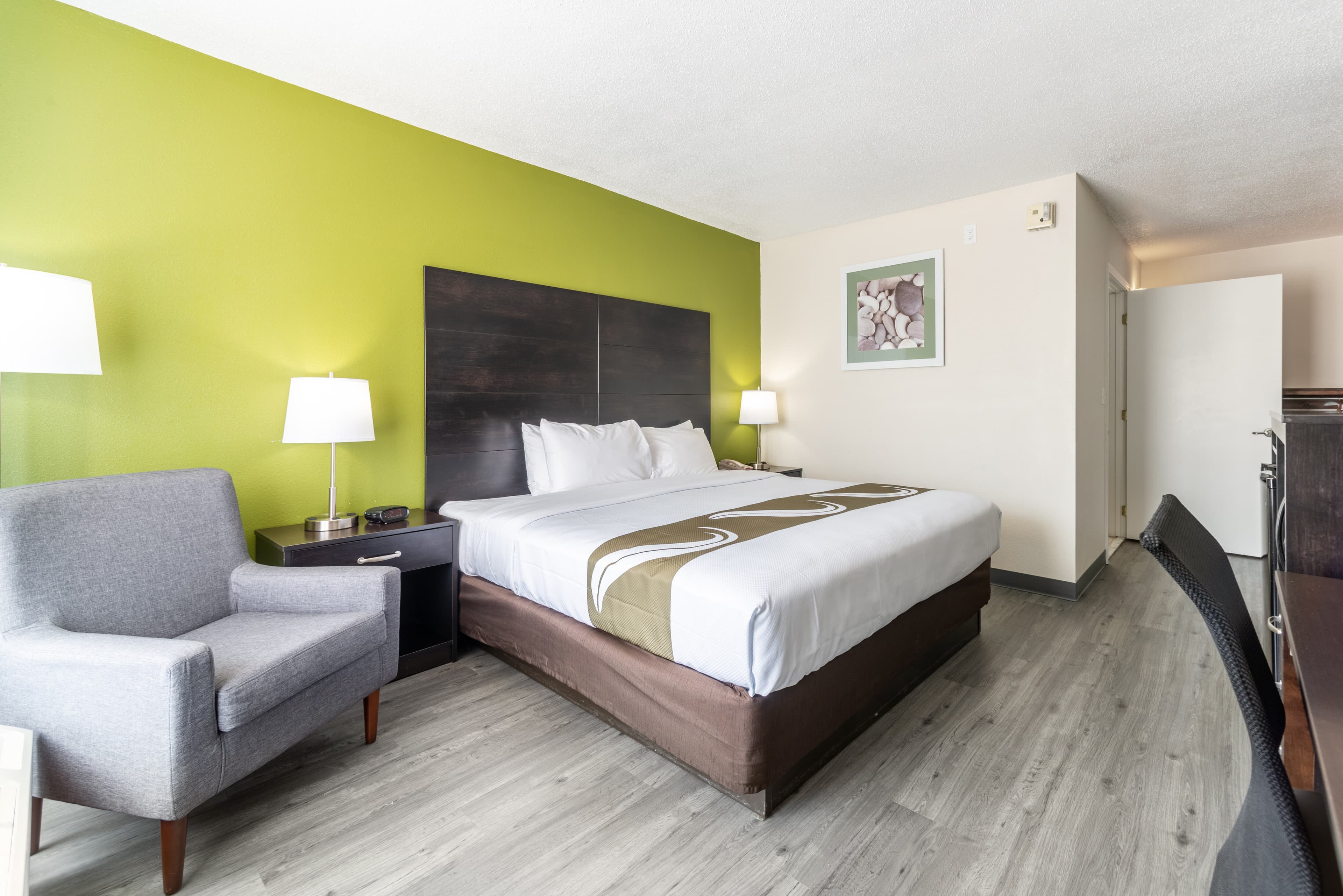 Quality Inn & Suites Vandalia near I-70 and Hwy 51 — 24