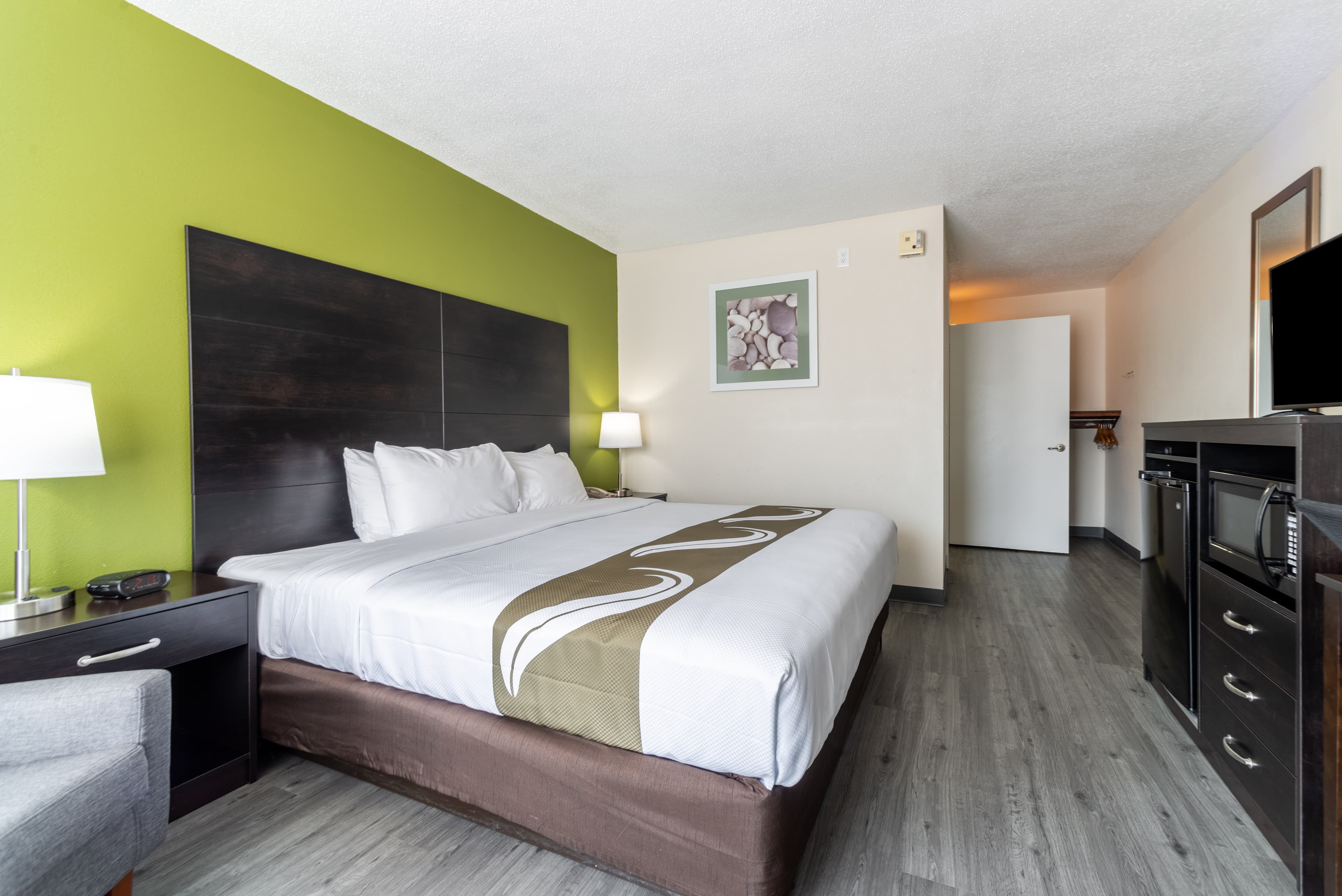 Quality Inn & Suites Vandalia near I-70 and Hwy 51 — 25