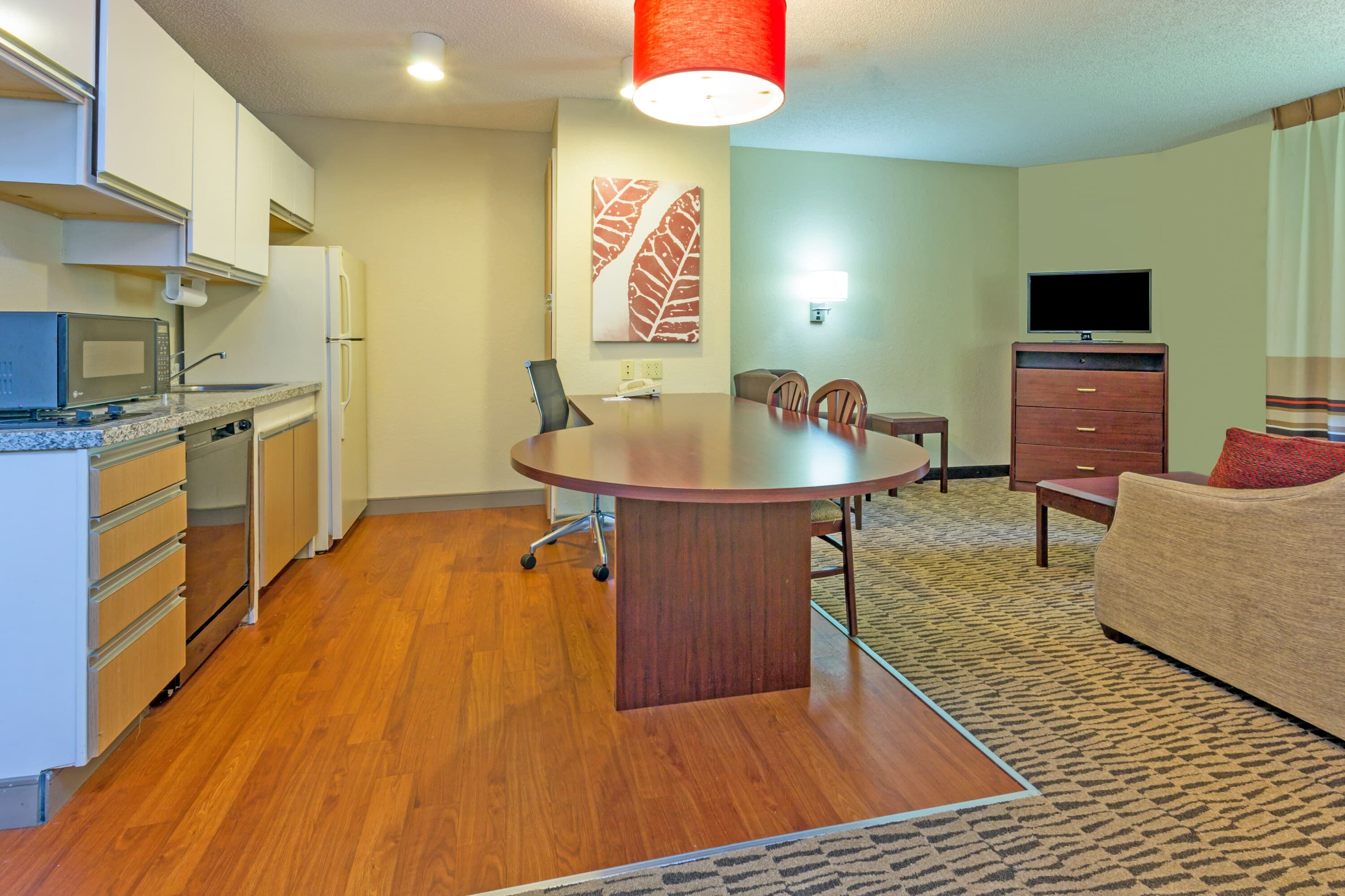 MainStay Suites Chicago Hoffman Estates — 9