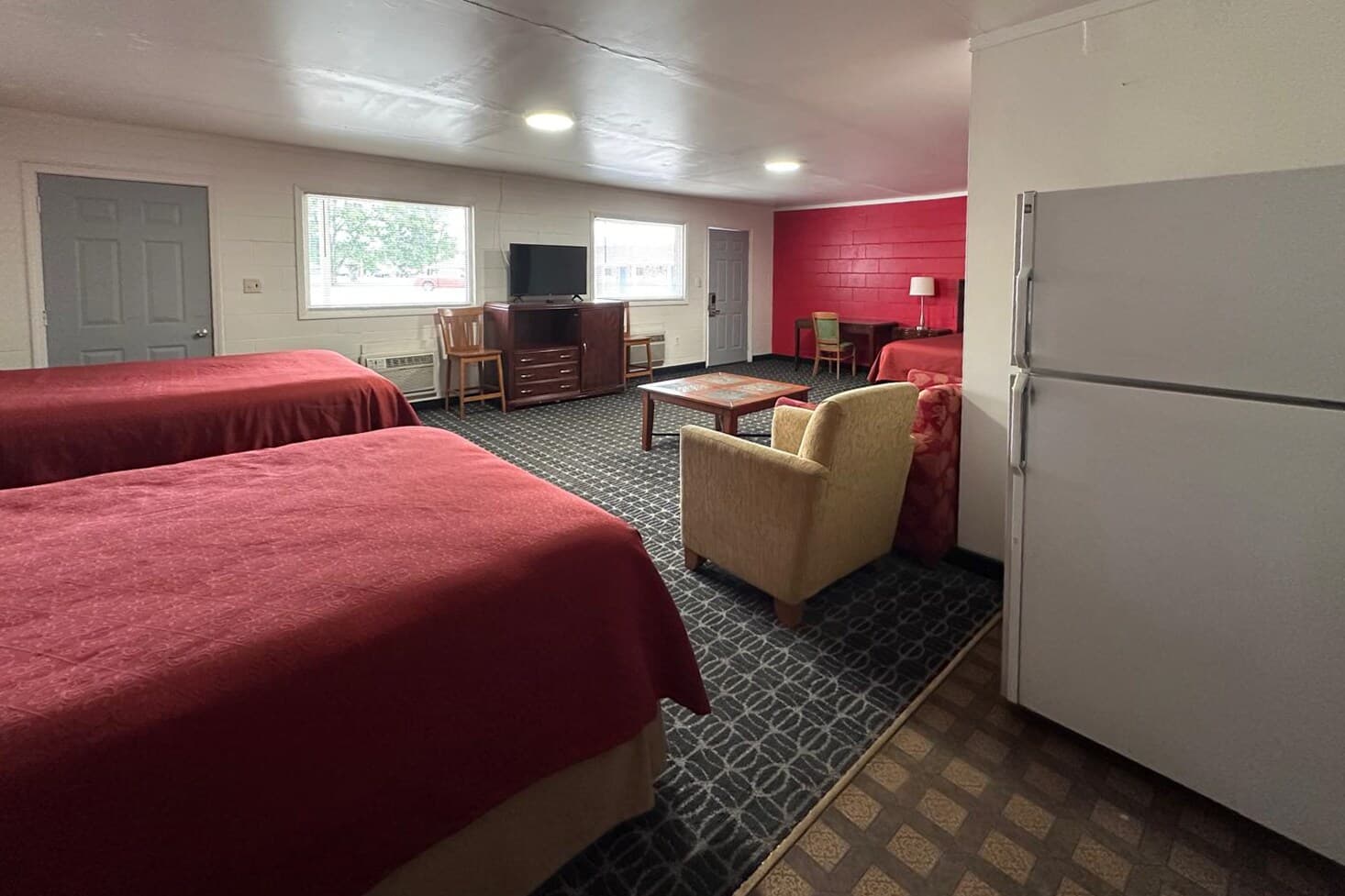 Rodeway Inn Flora — 7