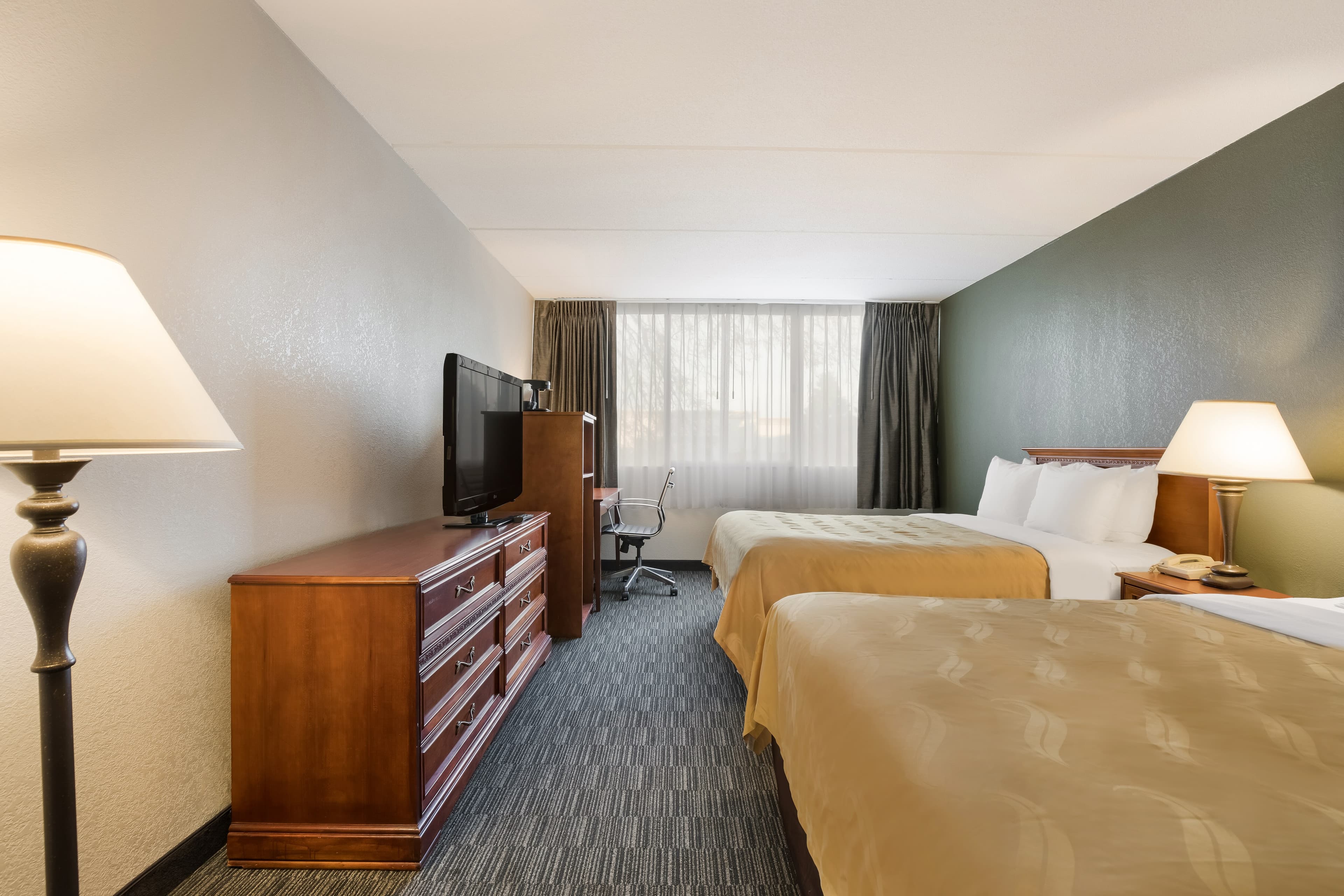 Quality Inn Joliet — 6