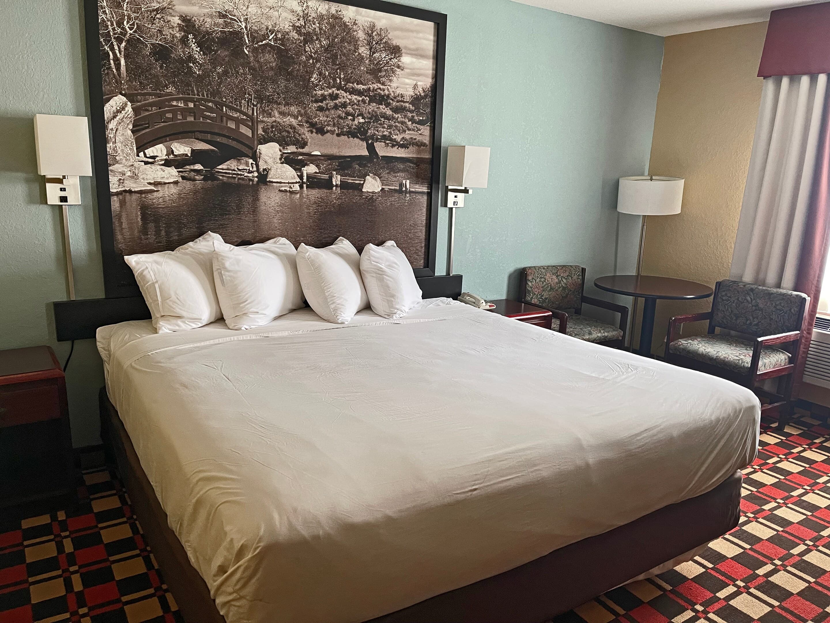 Econo Lodge Chillicothe - Image 2