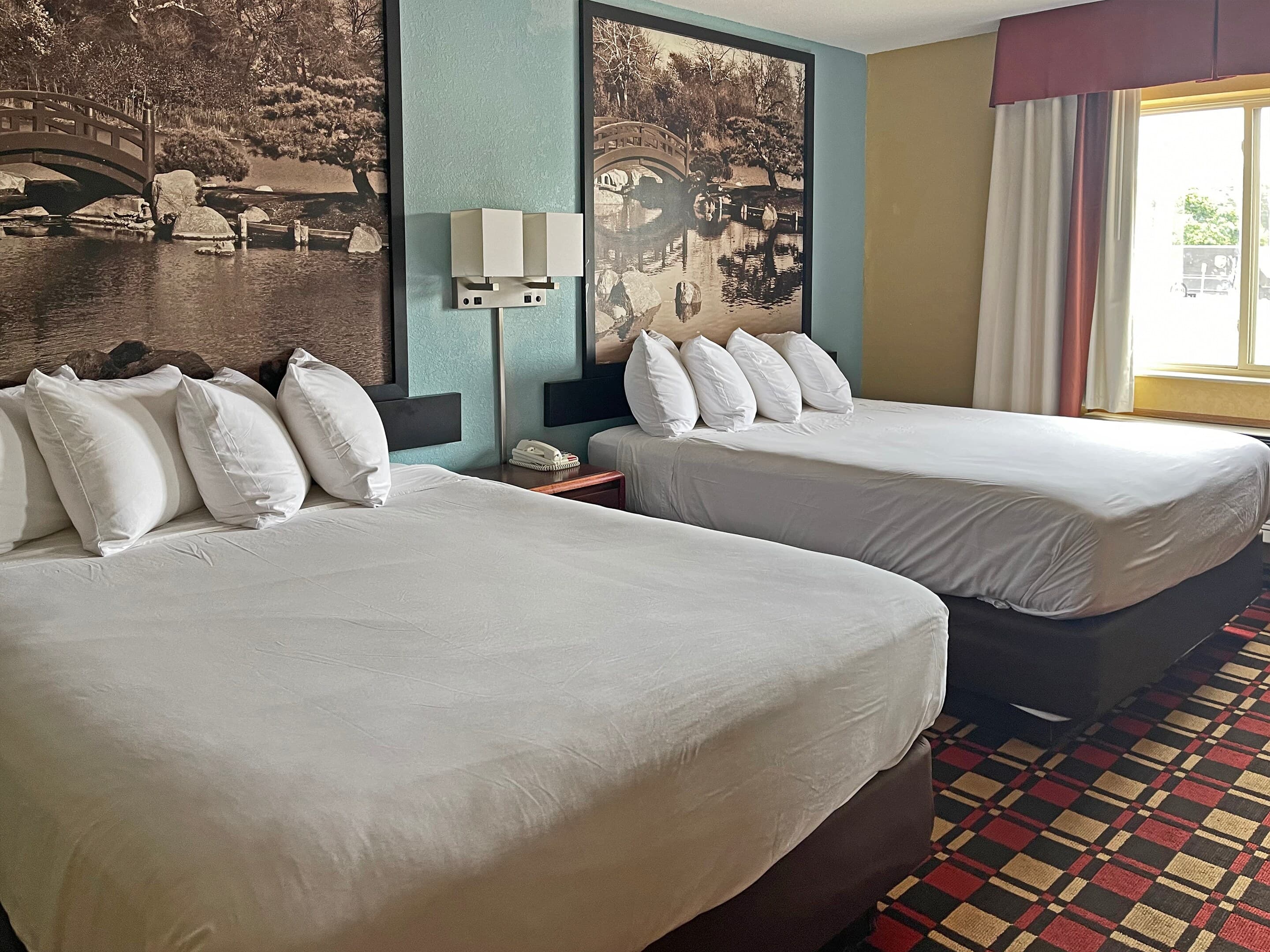 Econo Lodge Chillicothe - Image 1