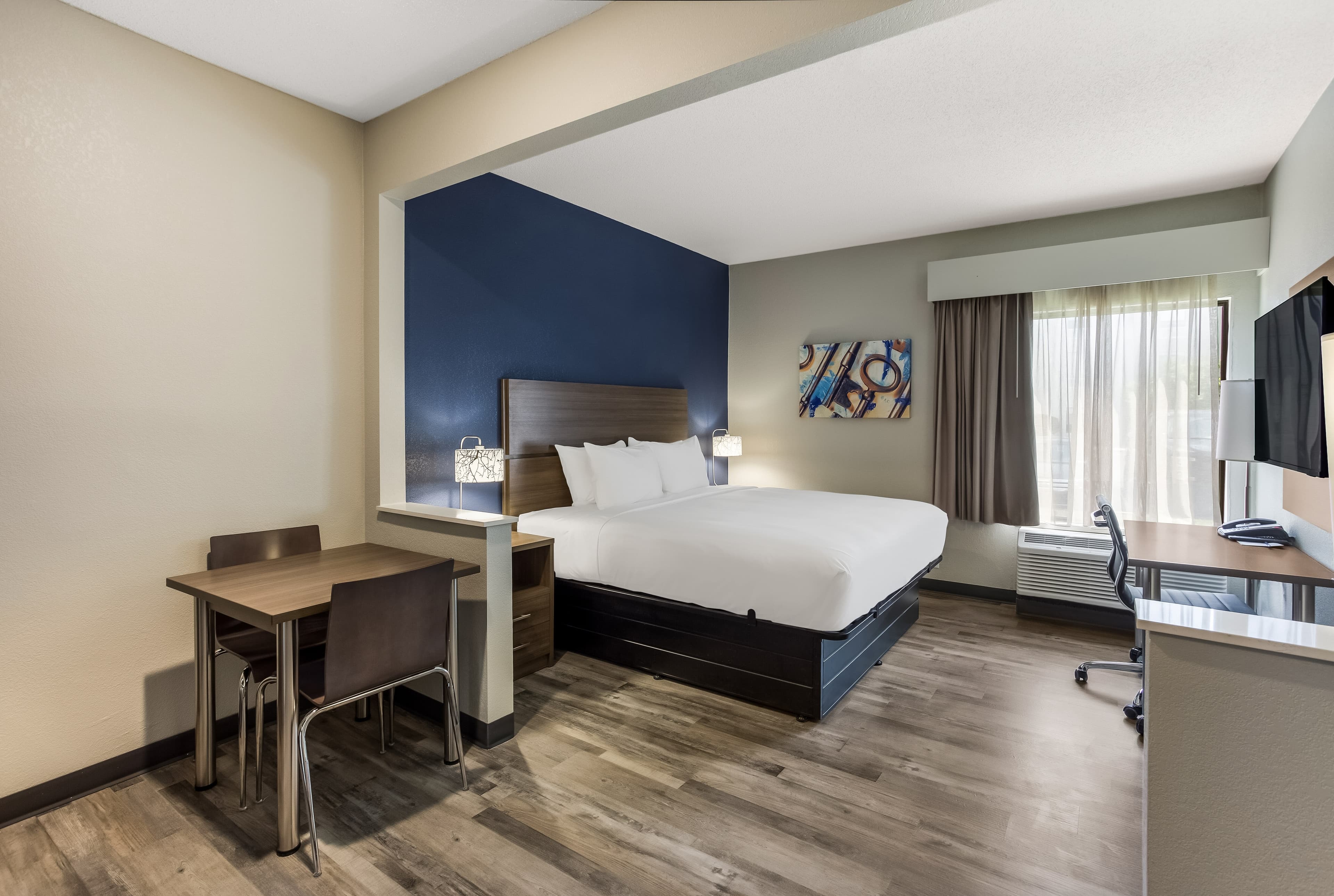 MainStay Suites Bourbonnais - Kankakee — 7