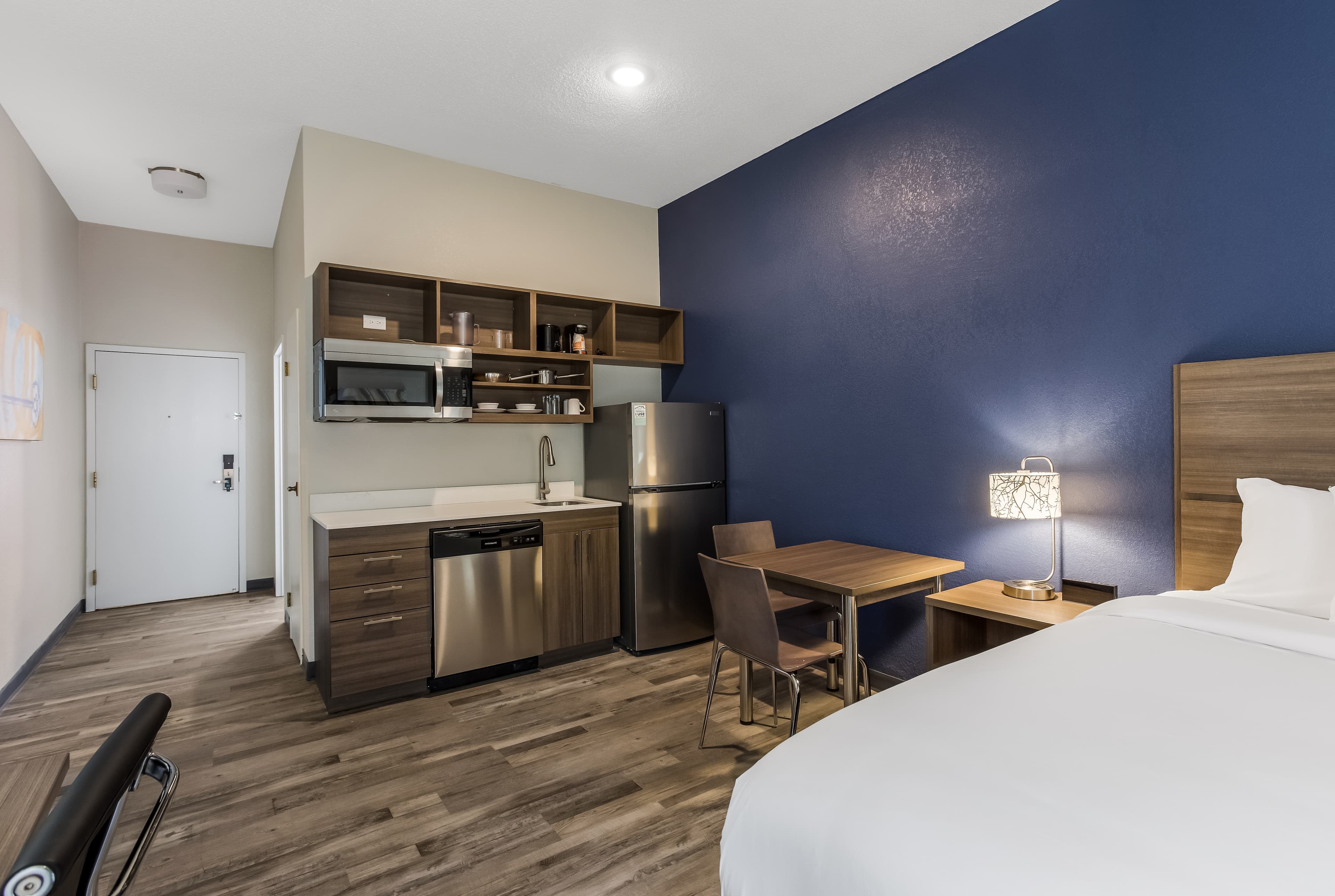 MainStay Suites Bourbonnais - Kankakee — 12