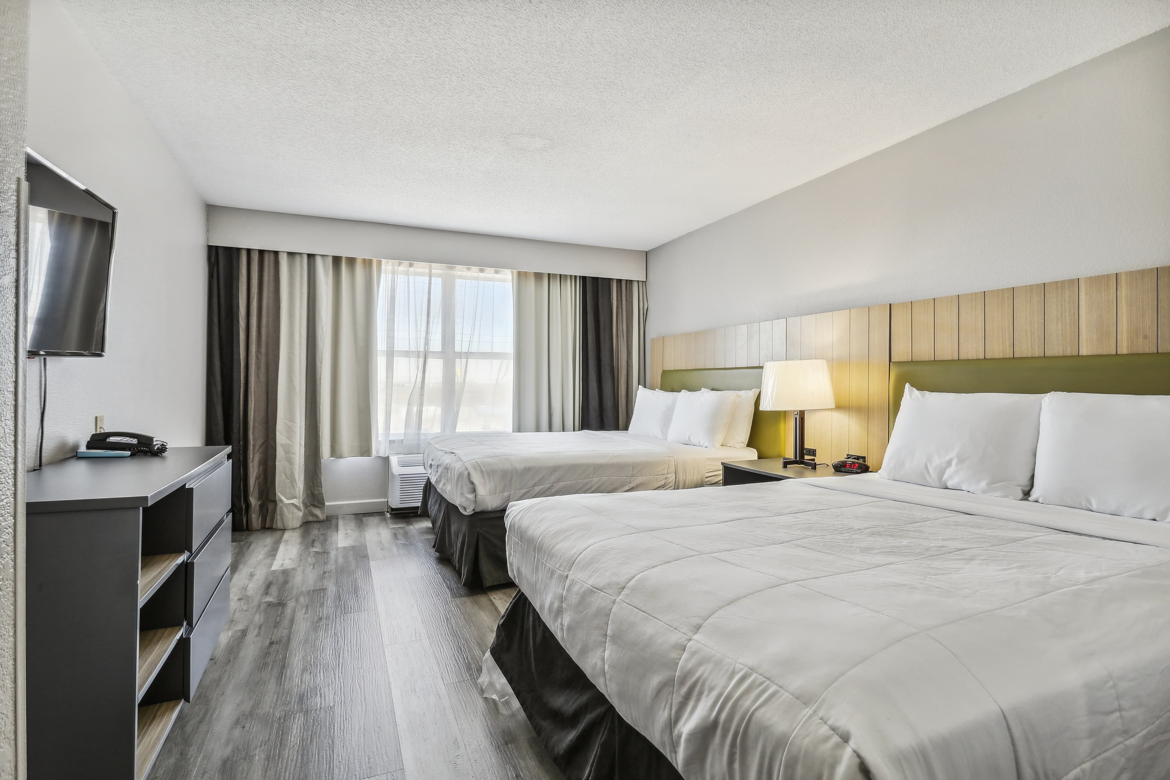 Country Inn & Suites by Radisson, Chicago O'Hare South, IL — 6