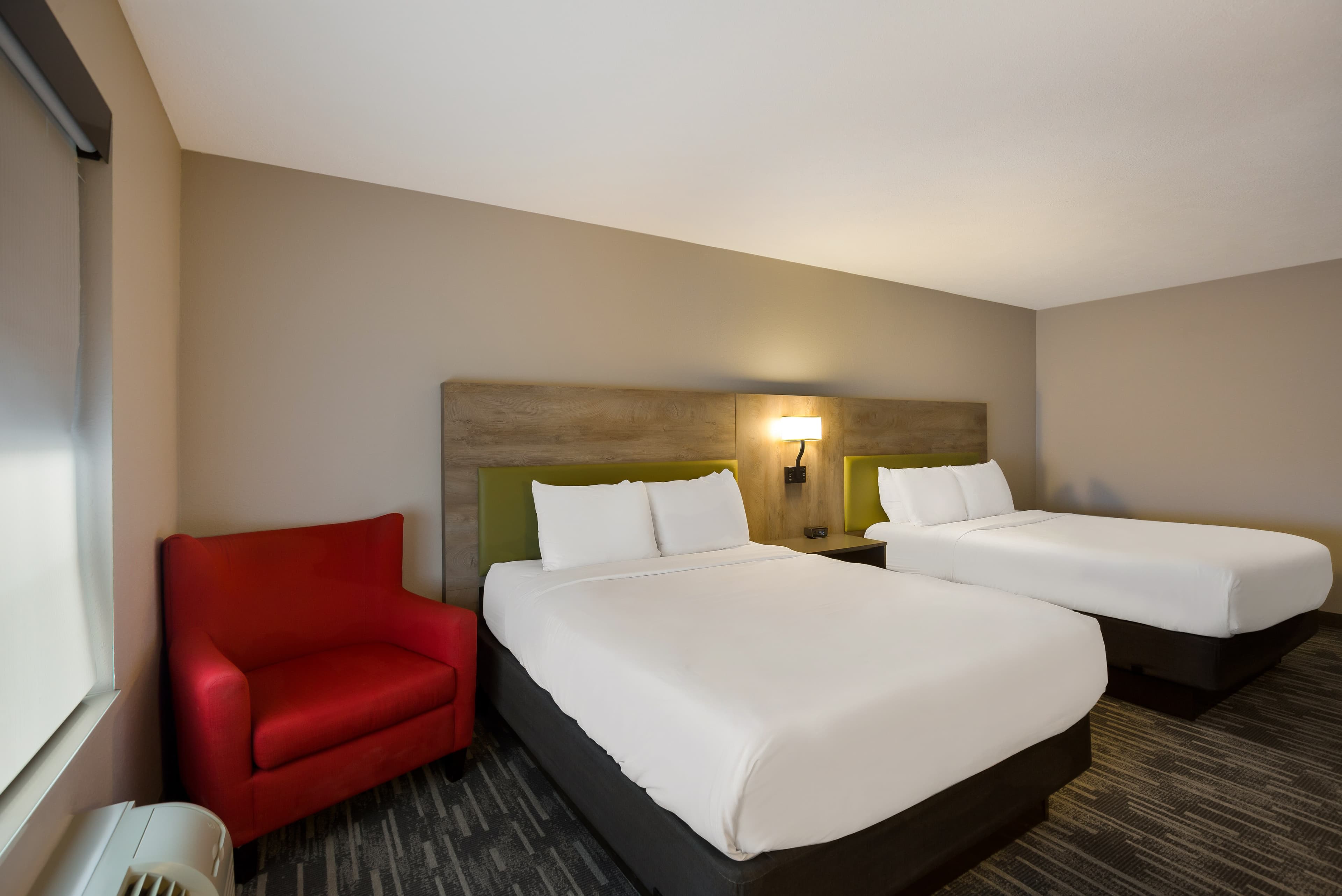 Country Inn & Suites by Radisson, Marion — 24
