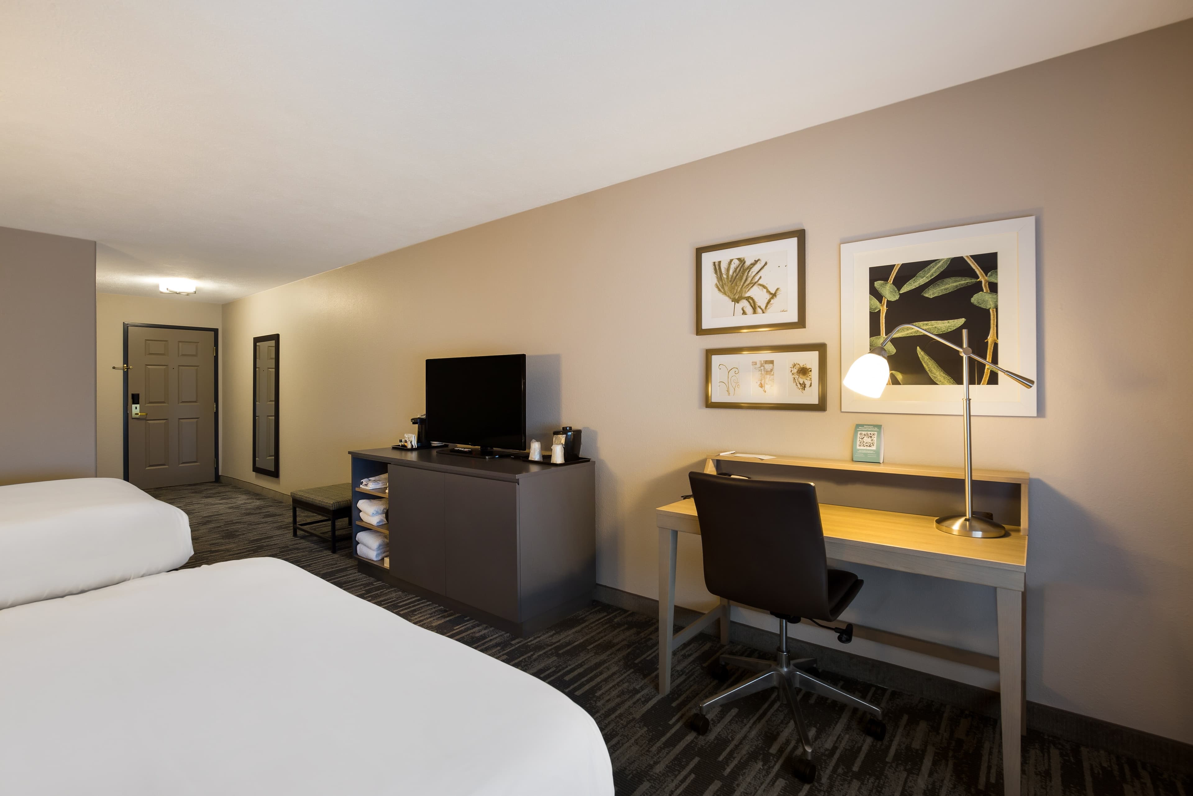 Country Inn & Suites by Radisson, Marion — 25