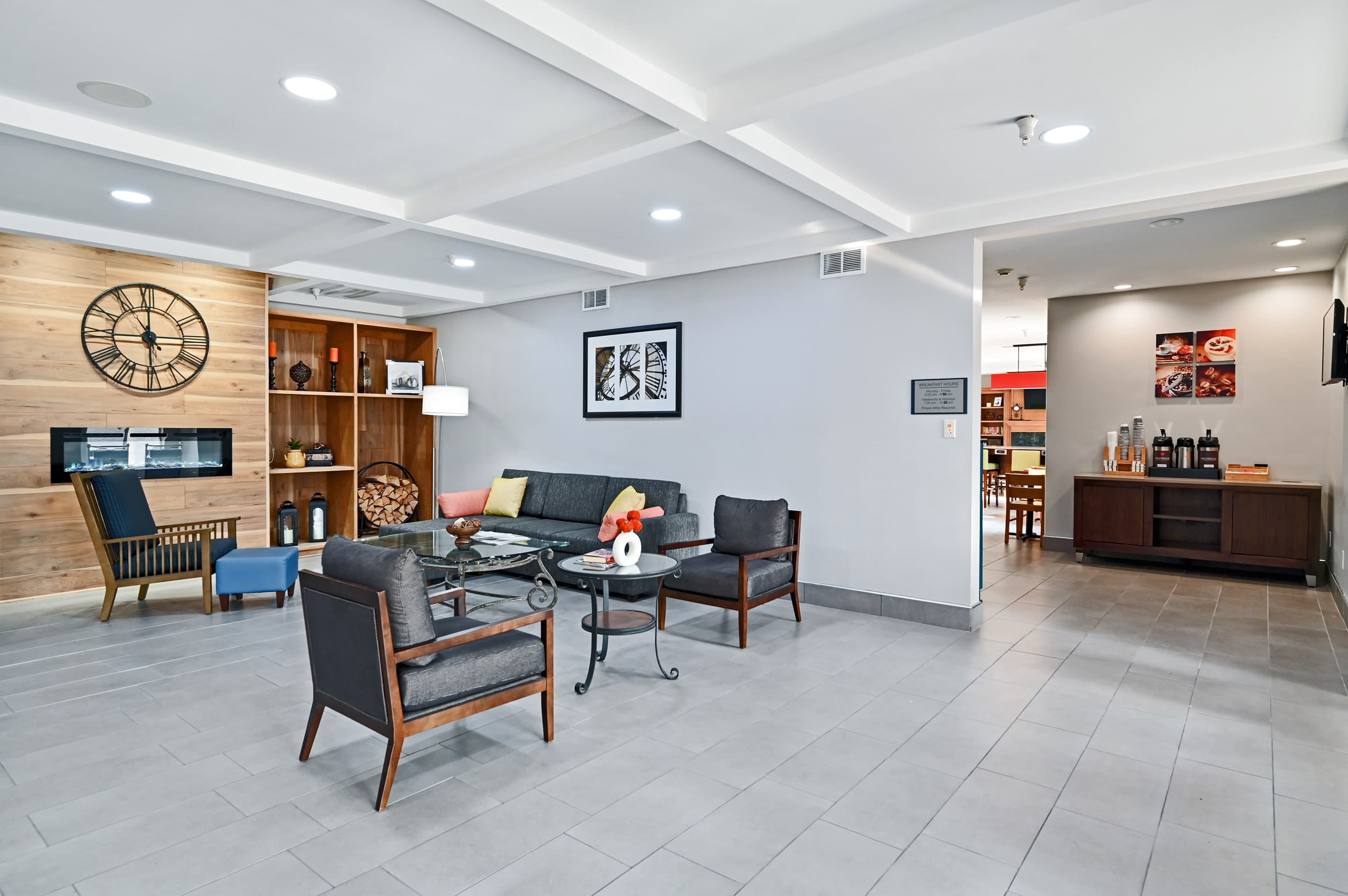 Country Inn & Suites by Radisson, Bloomington-Normal Airport, IL