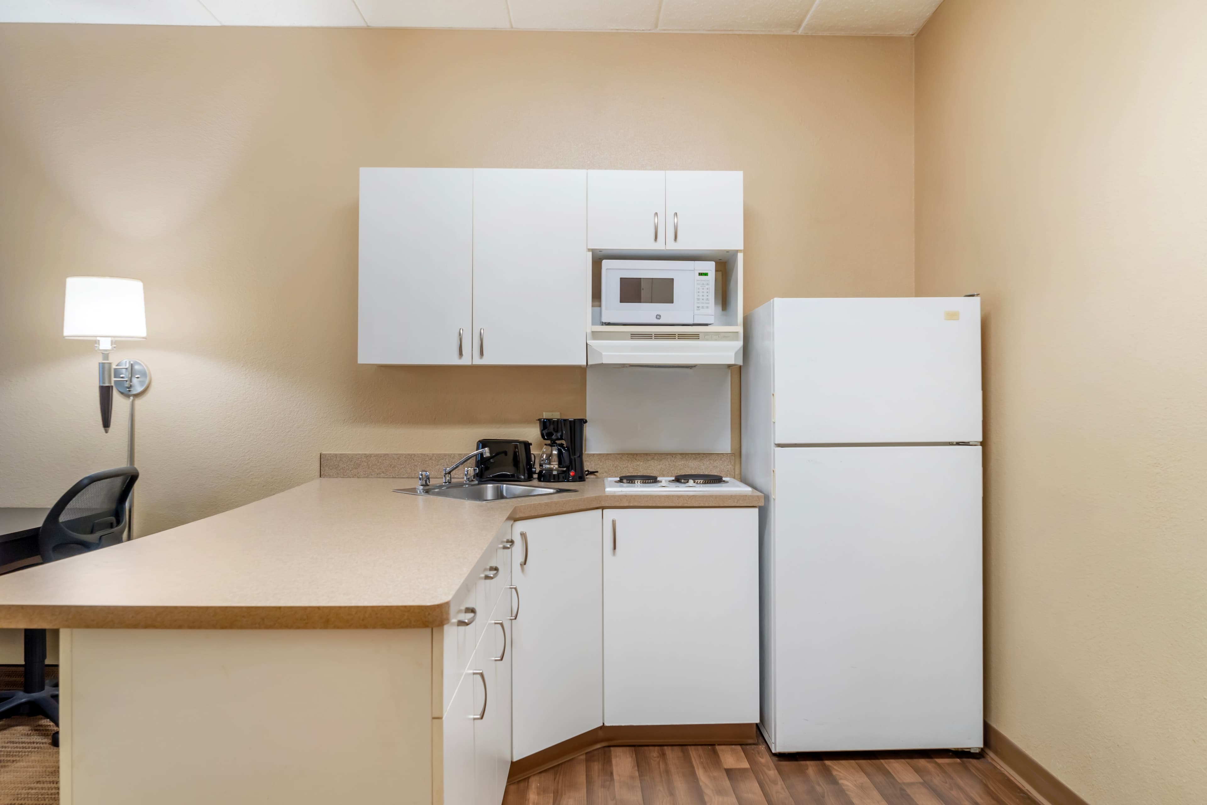 MainStay Suites Chicago Hillside — 22