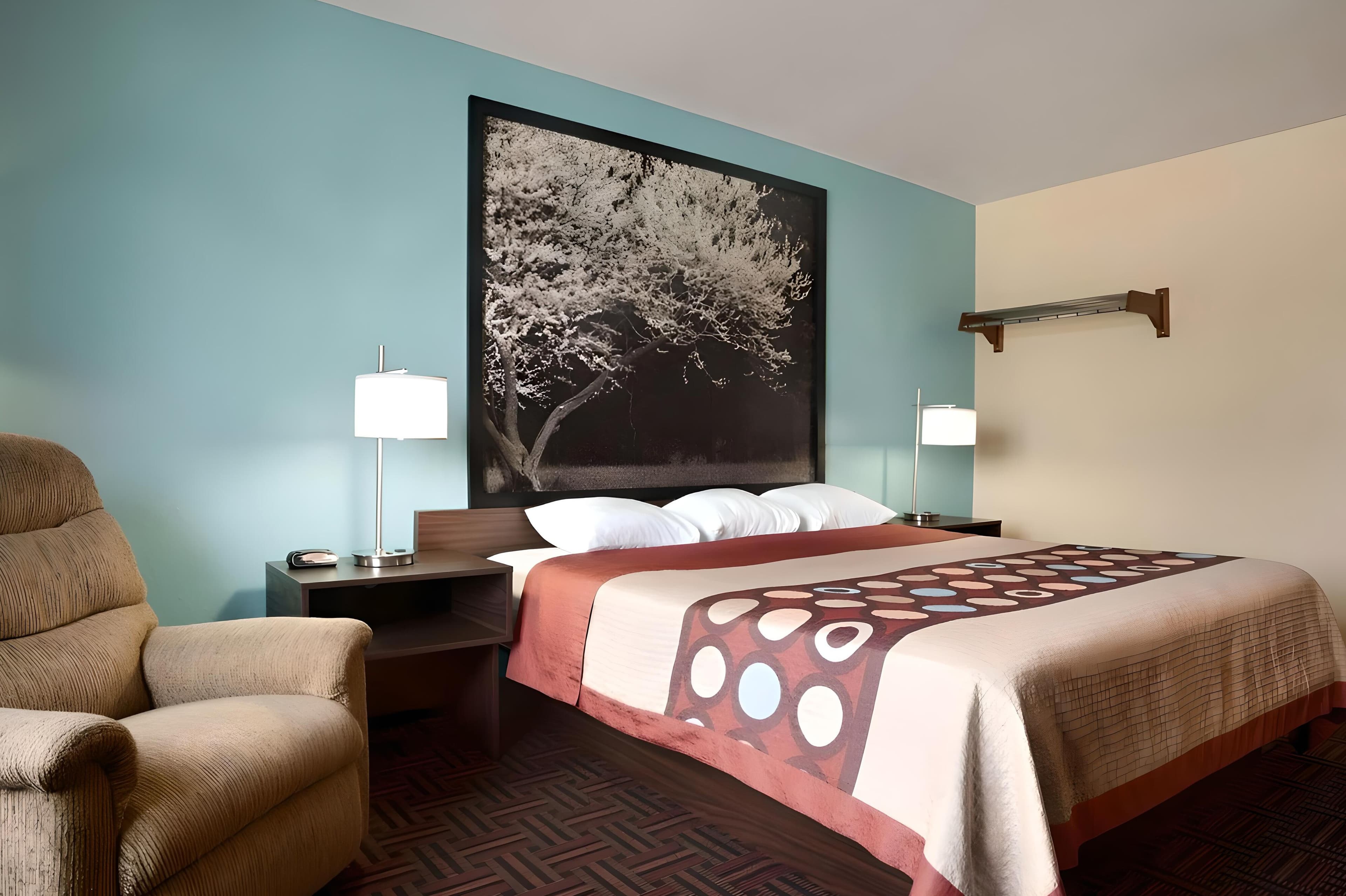 Rodeway Inn Effingham North - Image 1