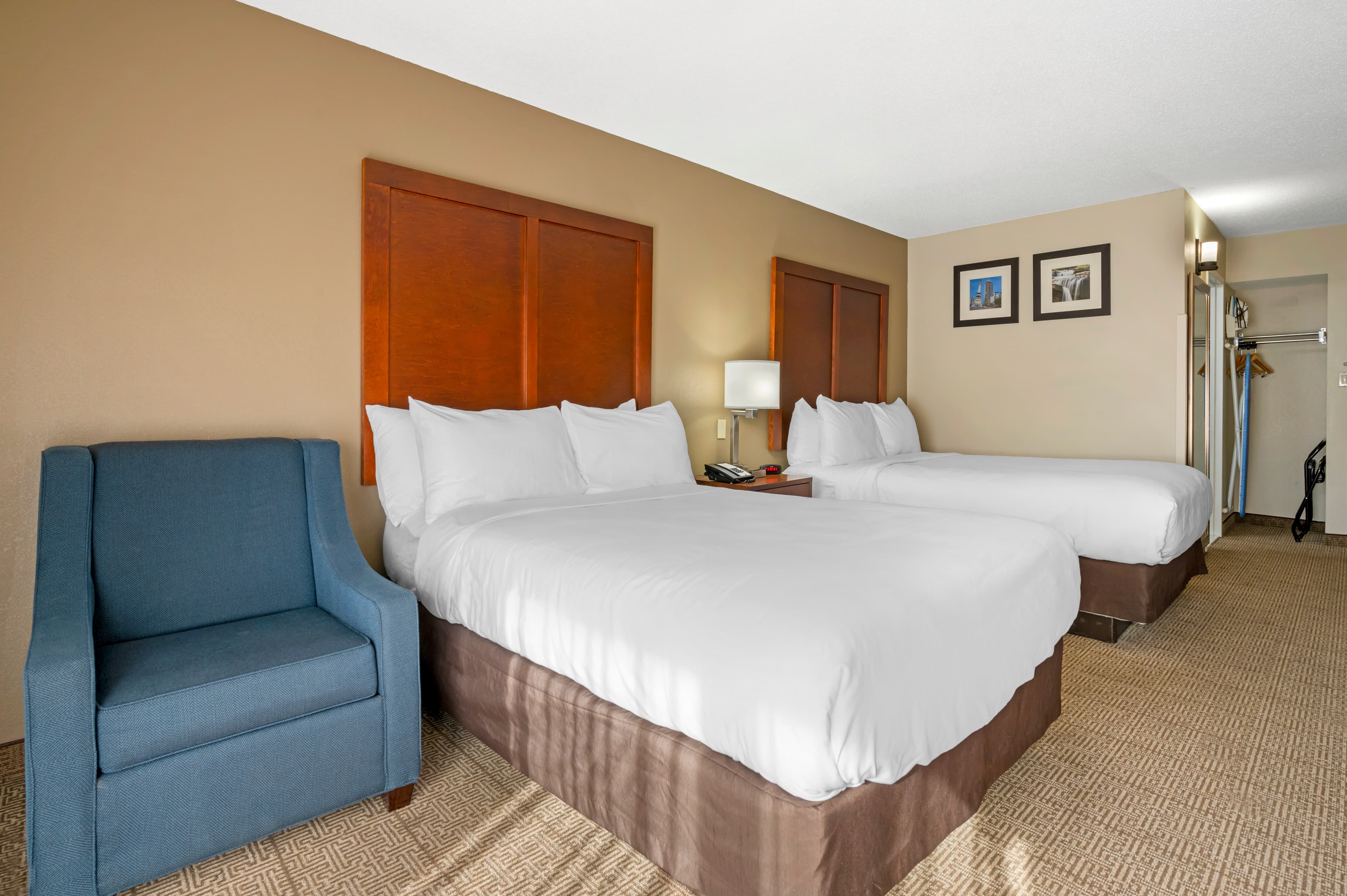 Comfort Inn & Suites Indianapolis Northwest - College Park — 6