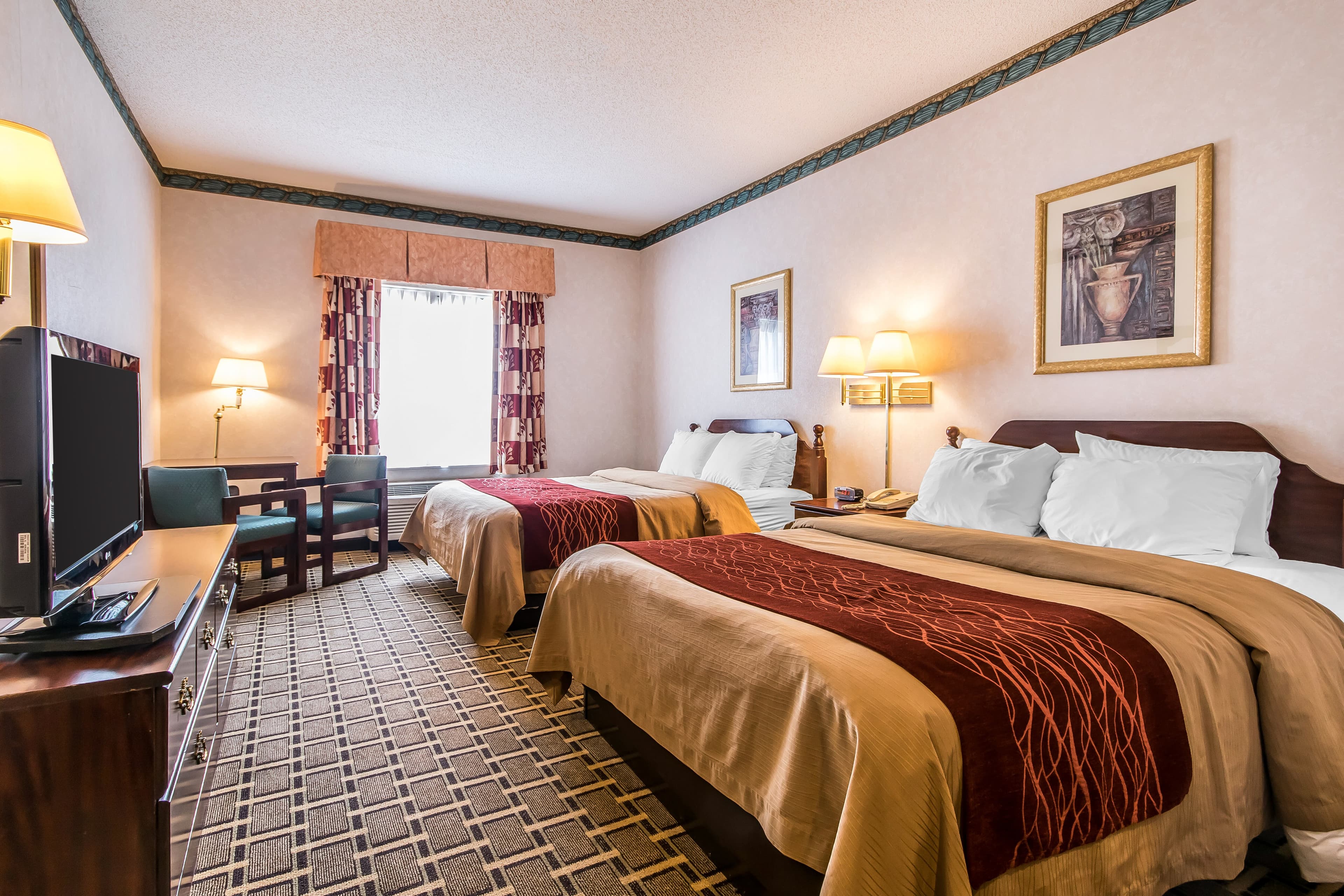 Quality Inn & Suites Evansville North — 10