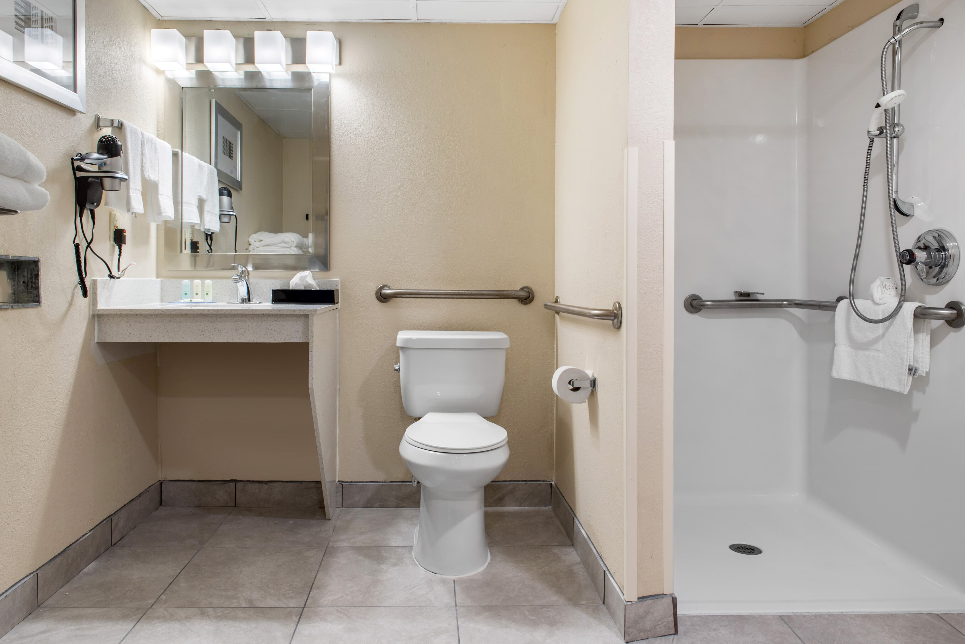 Quality Inn and Conference Center - Image 2