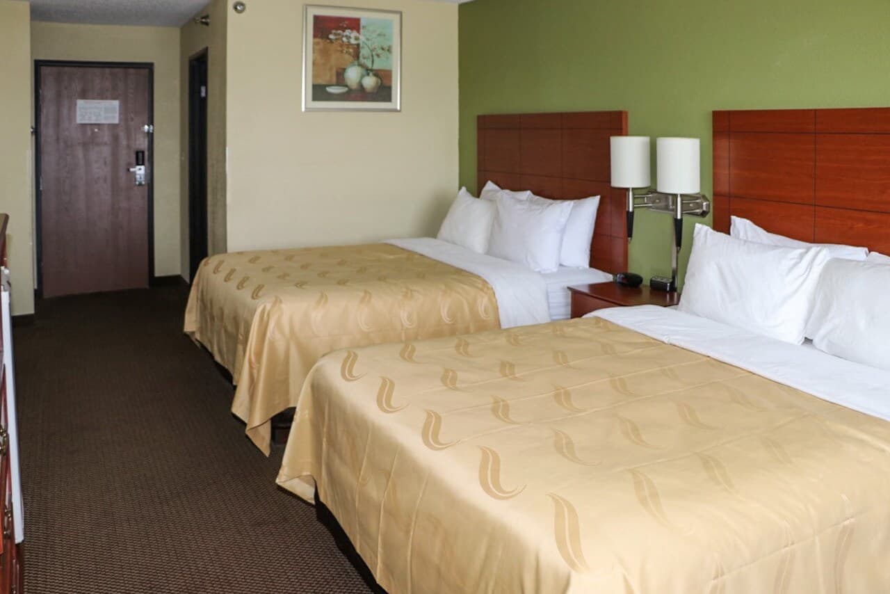 Quality Inn Evansville Eastland Area — 8