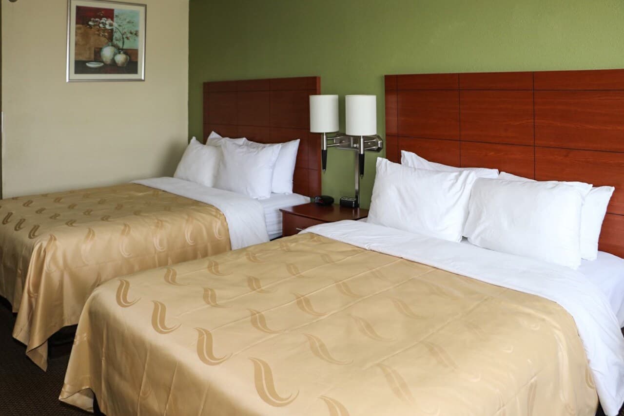 Quality Inn Evansville Eastland Area — 9