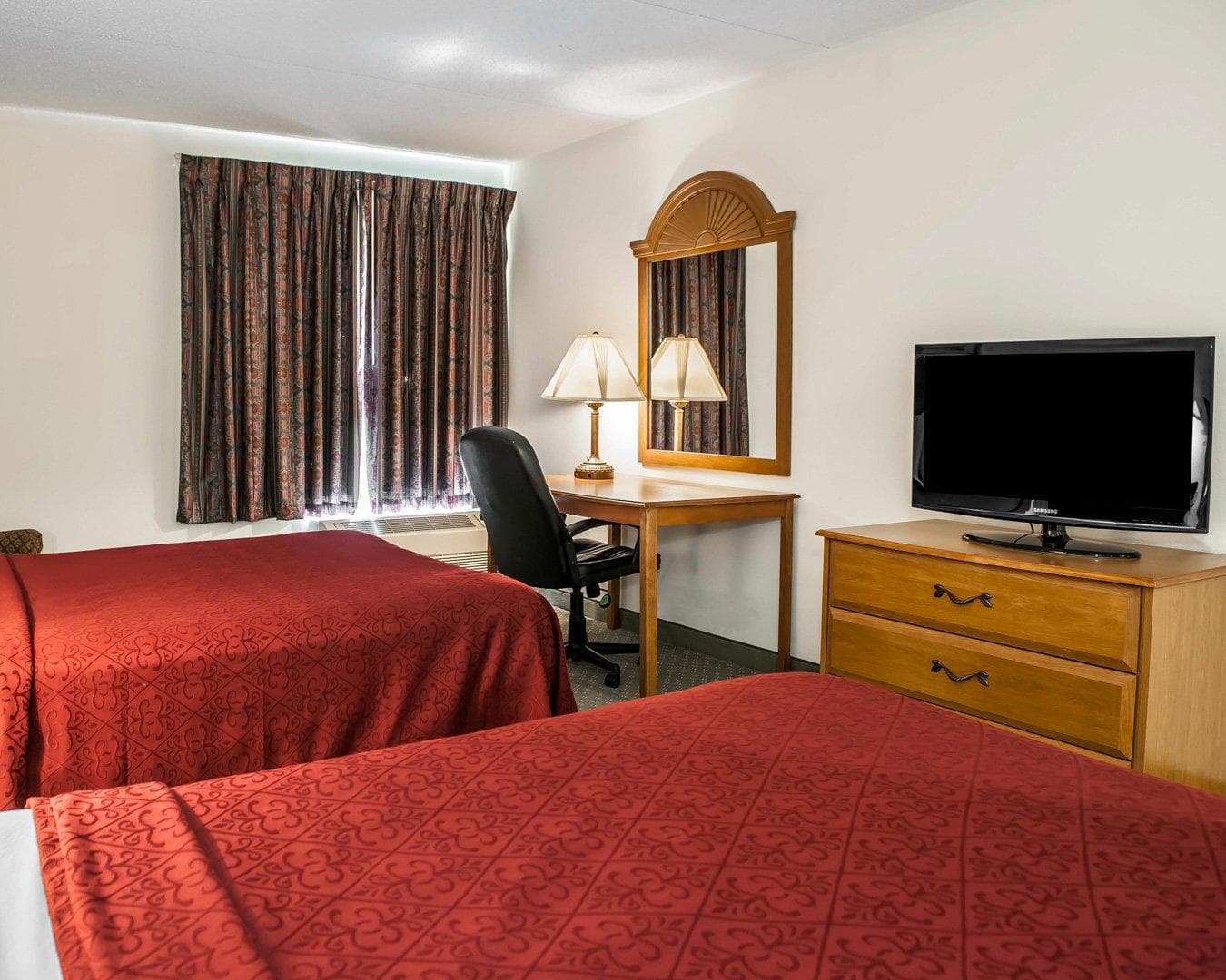 Quality Inn Rochester South - Image 3