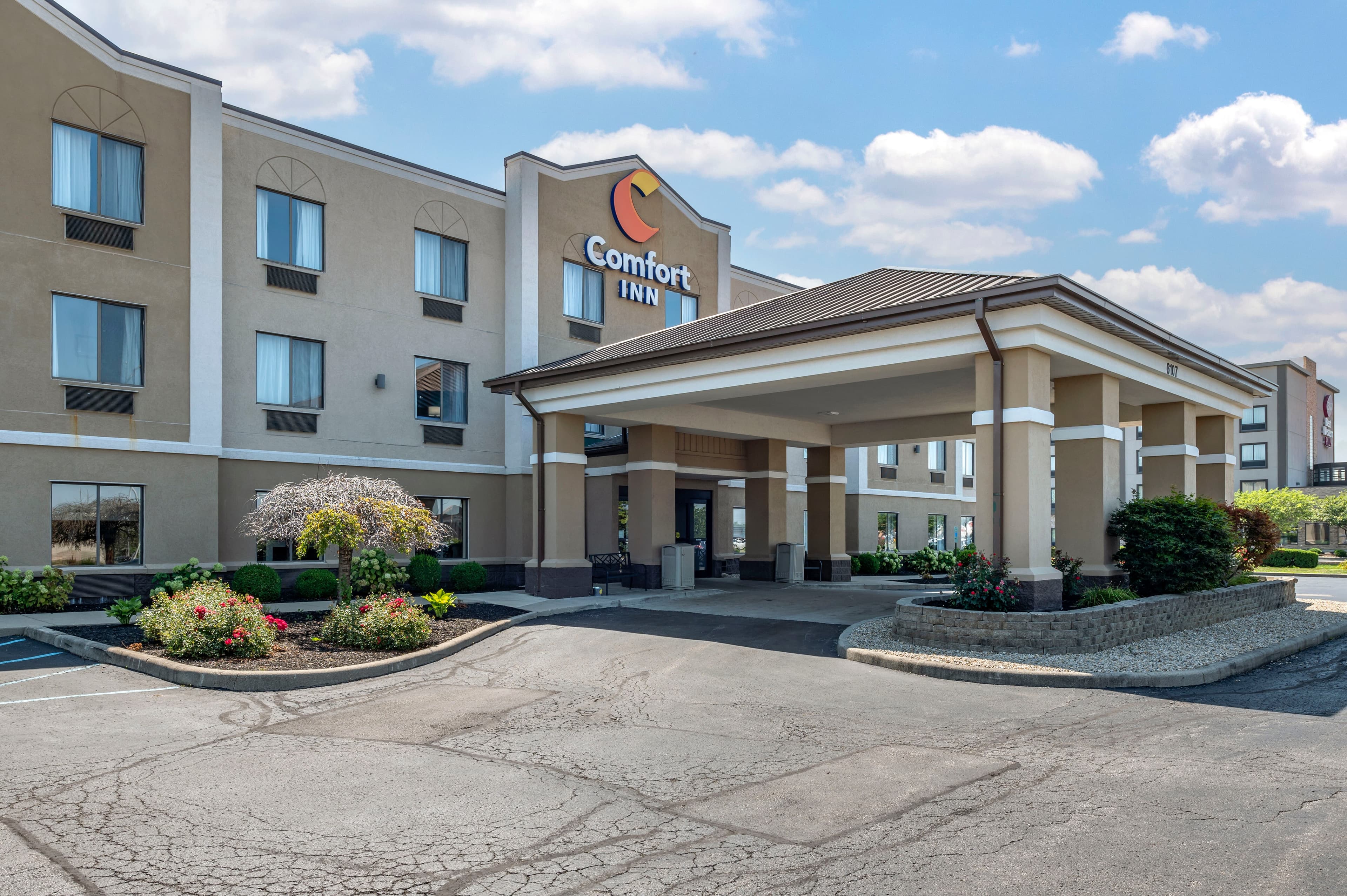 Comfort Inn Plainfield - Indianapolis Airport - Image 1