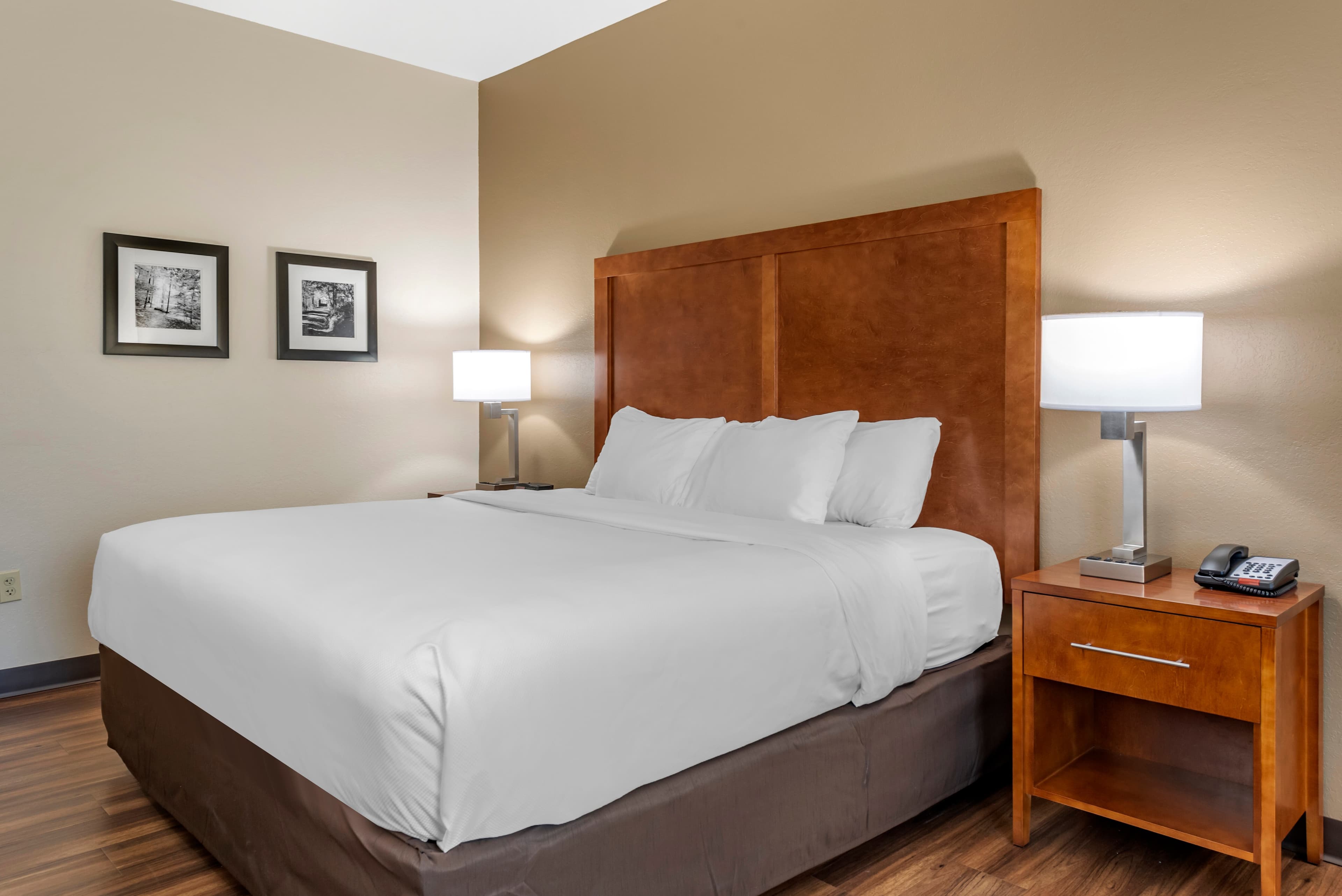 Comfort Inn Crawfordsville - Image 2