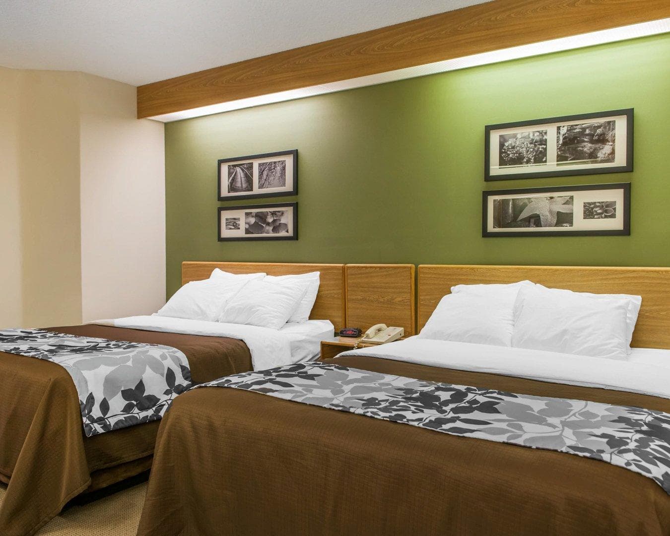 Sleep Inn Elkhart North — 11