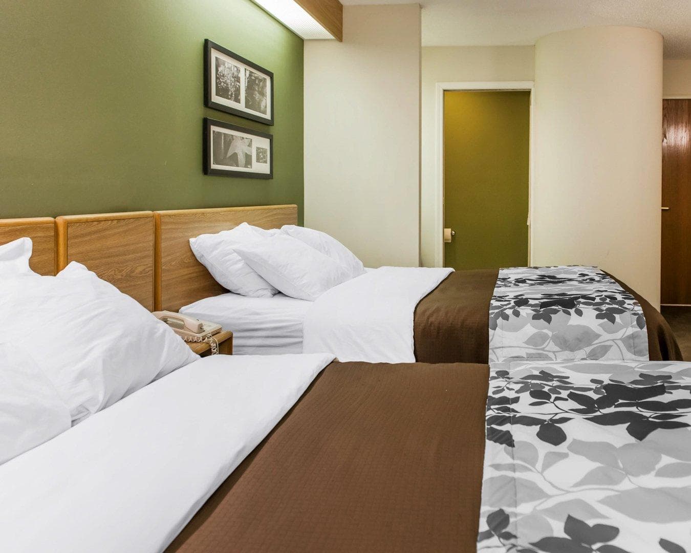 Sleep Inn Elkhart North - Image 3