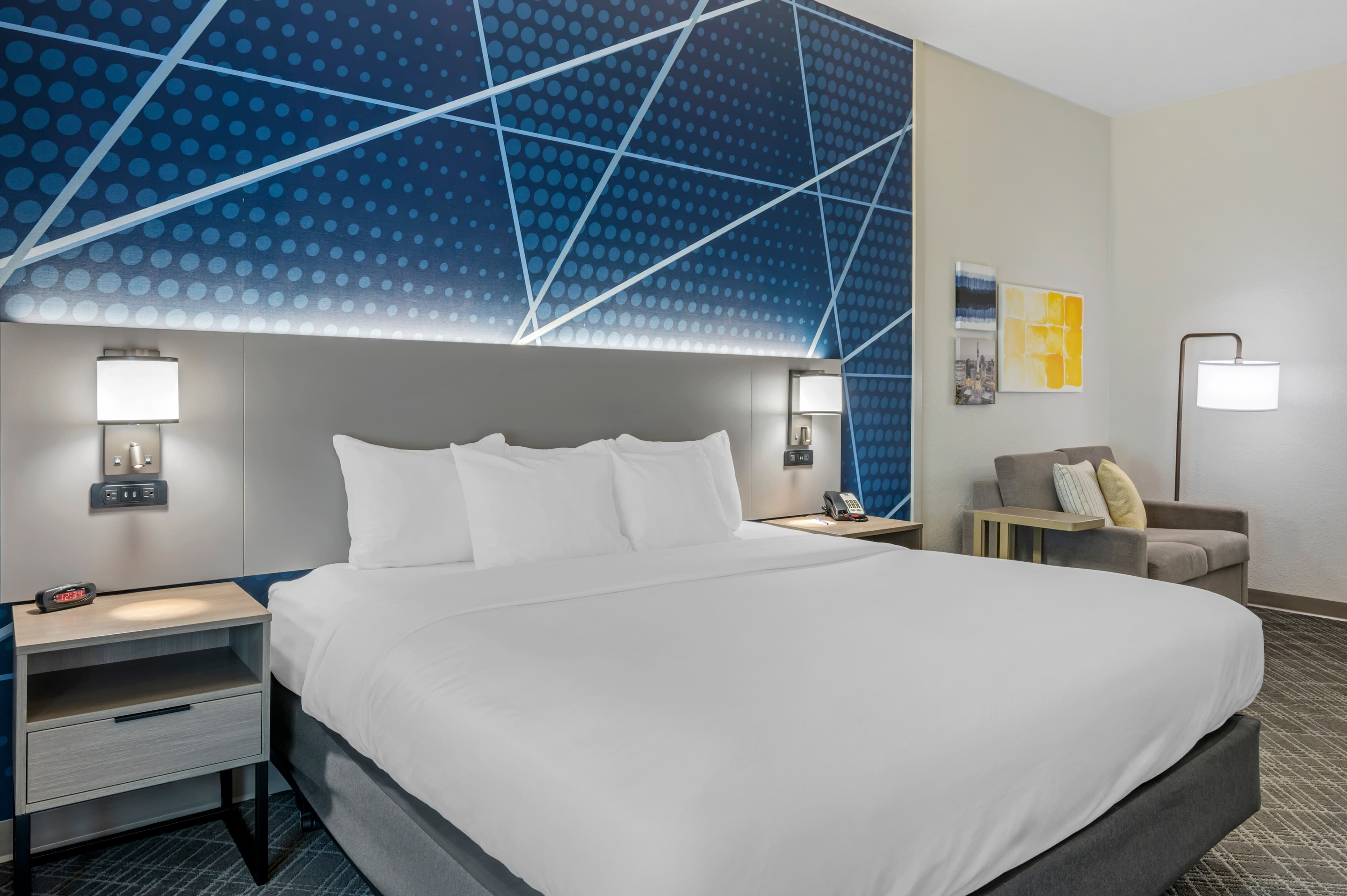 Comfort Suites West Indianapolis - Brownsburg - Image 2