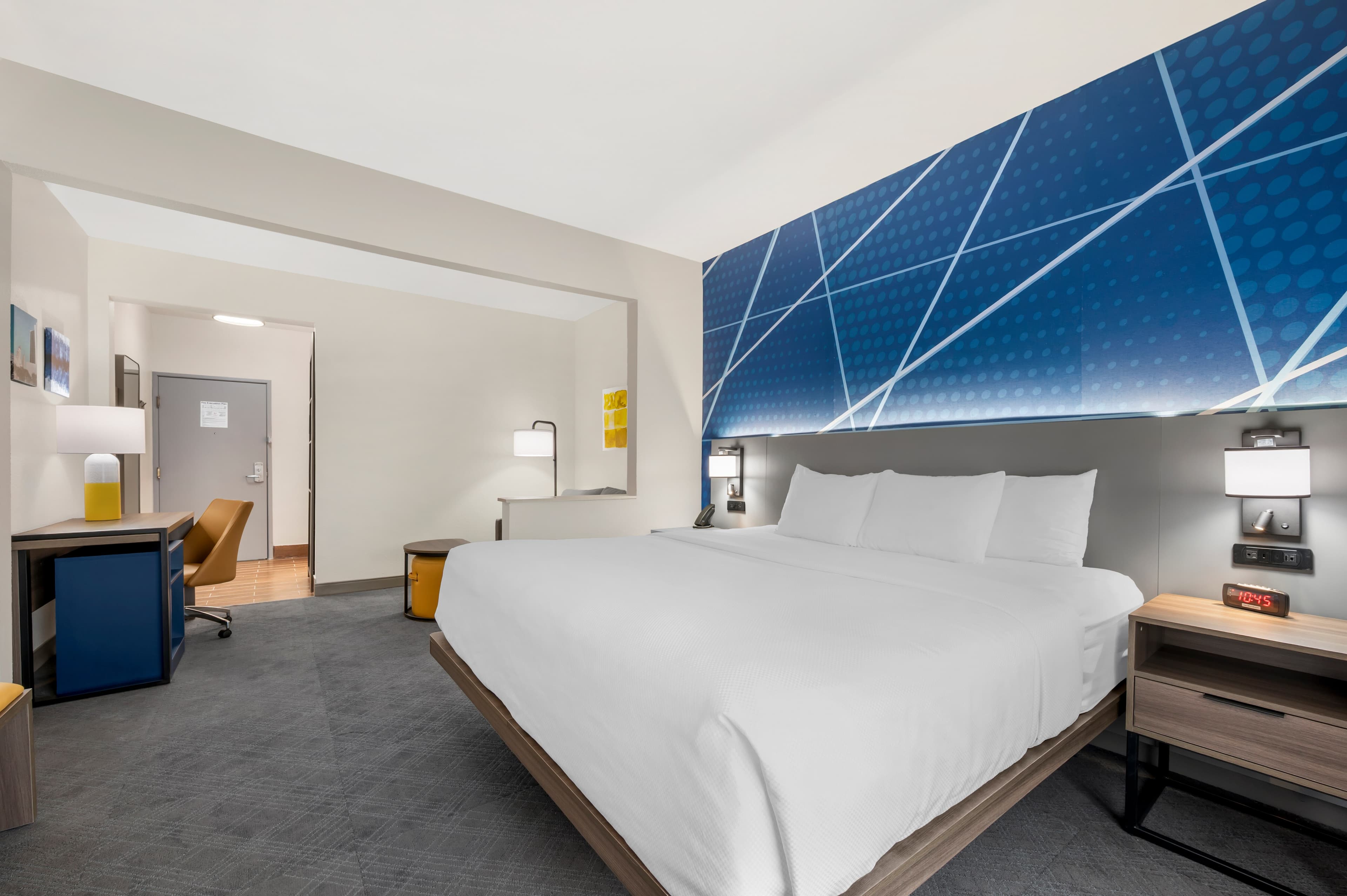 Comfort Suites Fort Wayne North — 7