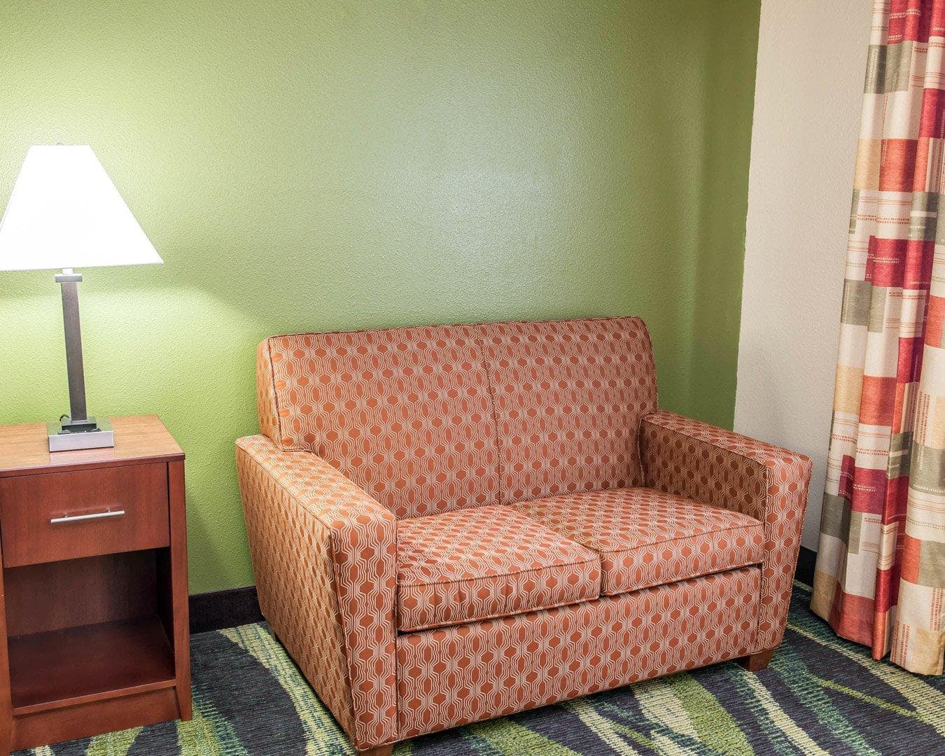Quality Inn & Suites South Bend Airport - Image 4
