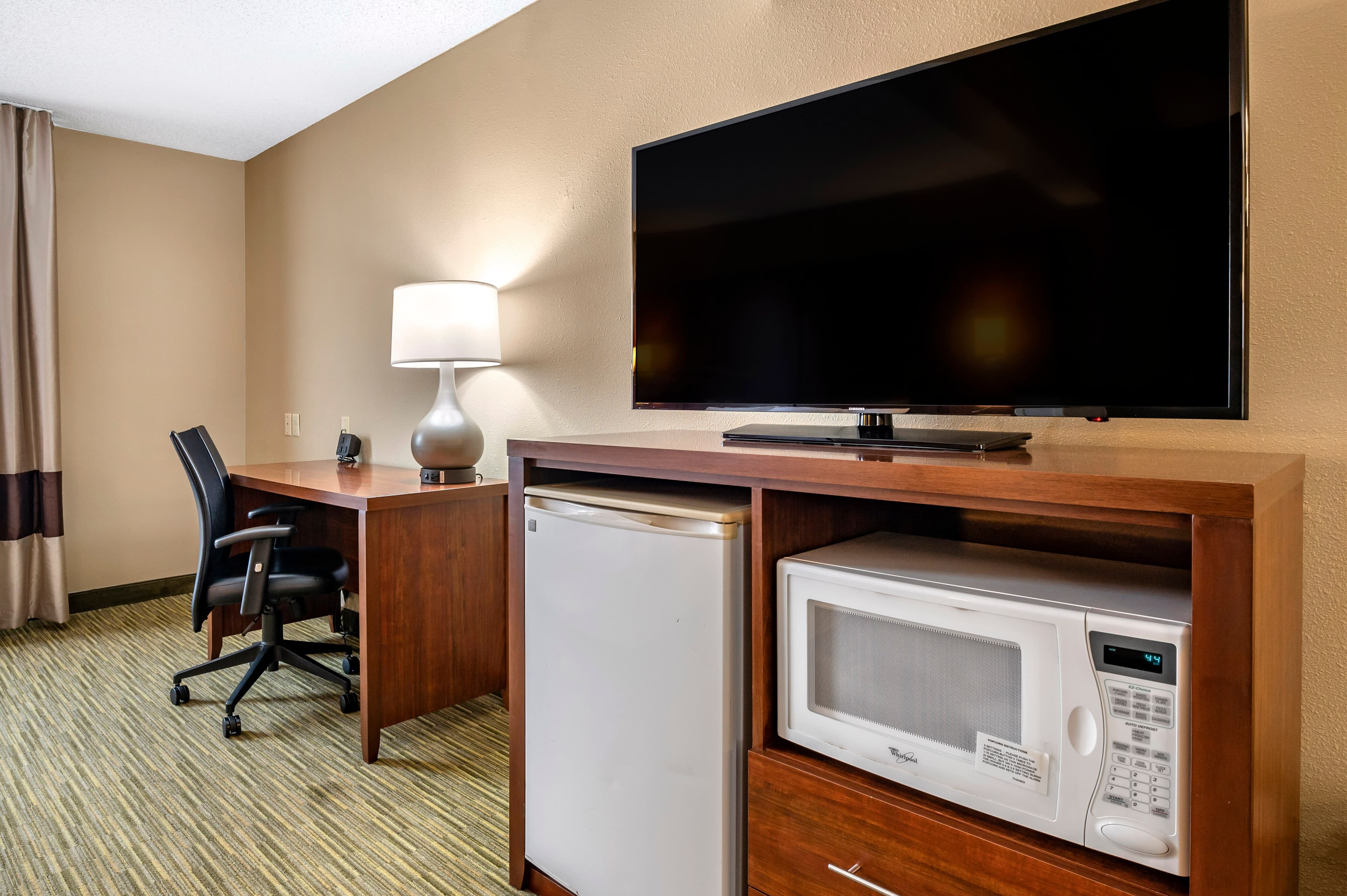 Comfort Suites Elkhart North — 9