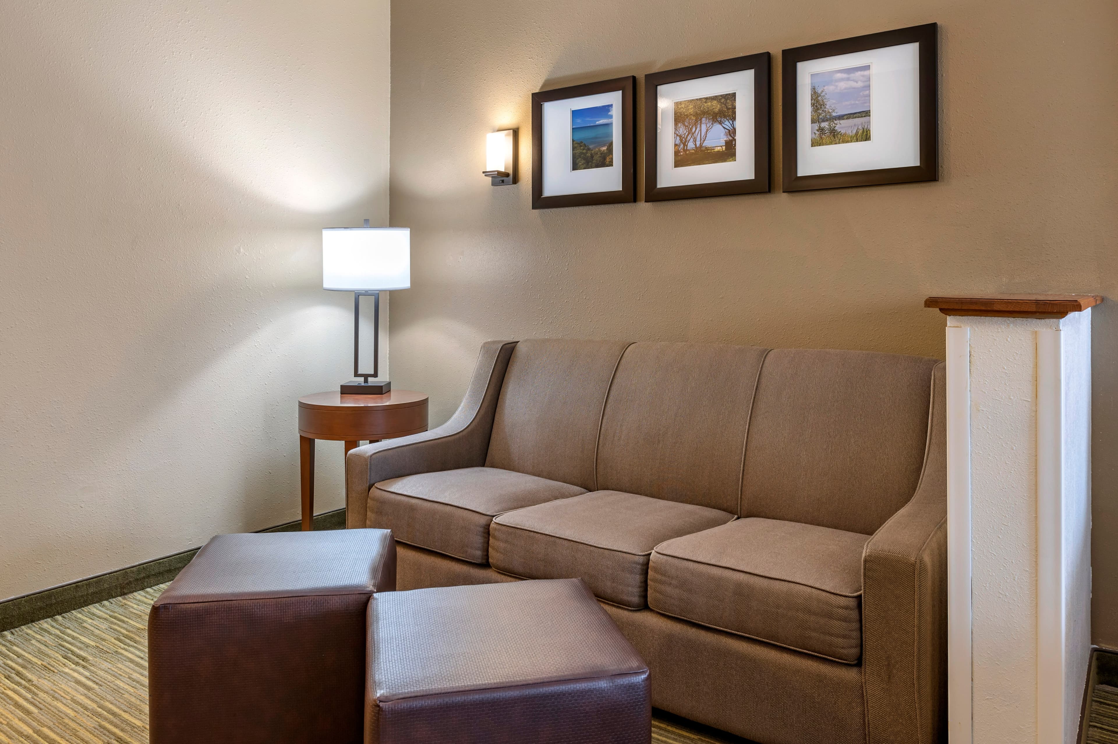 Comfort Suites Elkhart North — 13