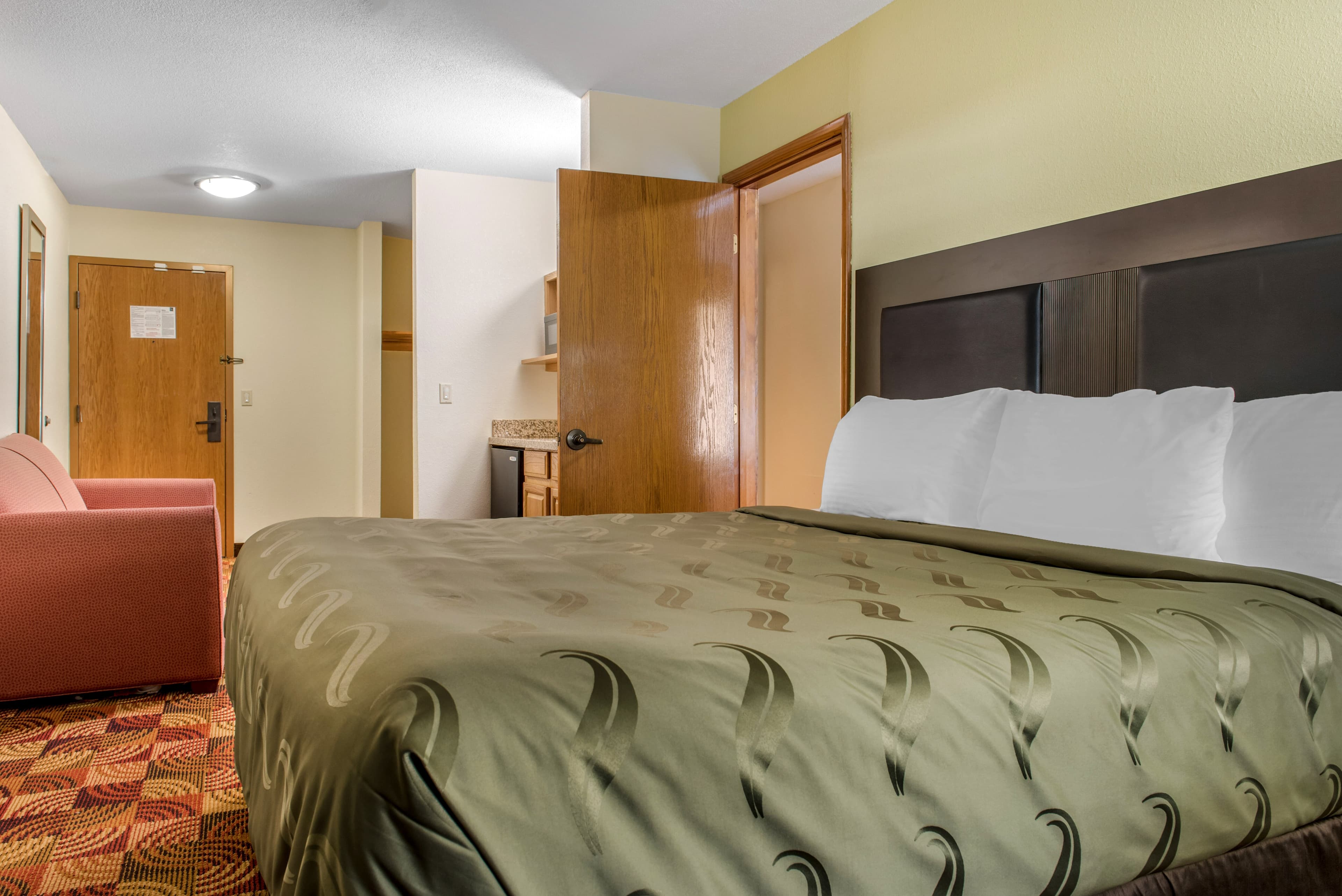 Quality Inn Bloomington Near University — 15