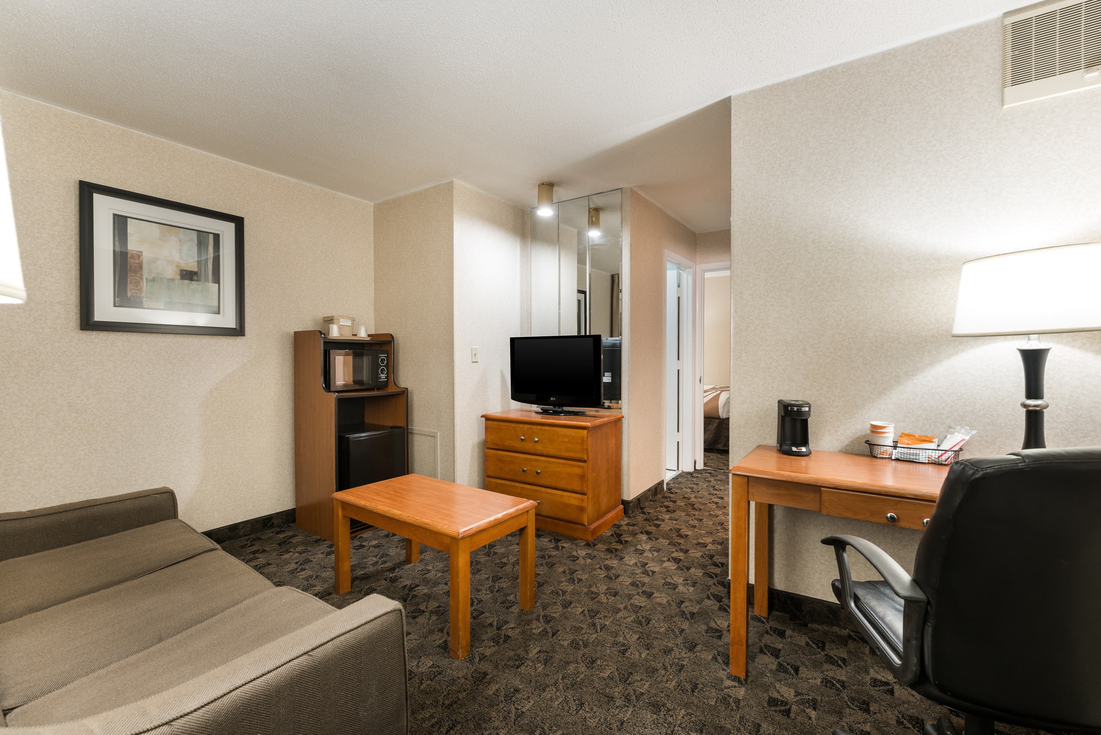 Quality Inn & Suites Portage Central — 4