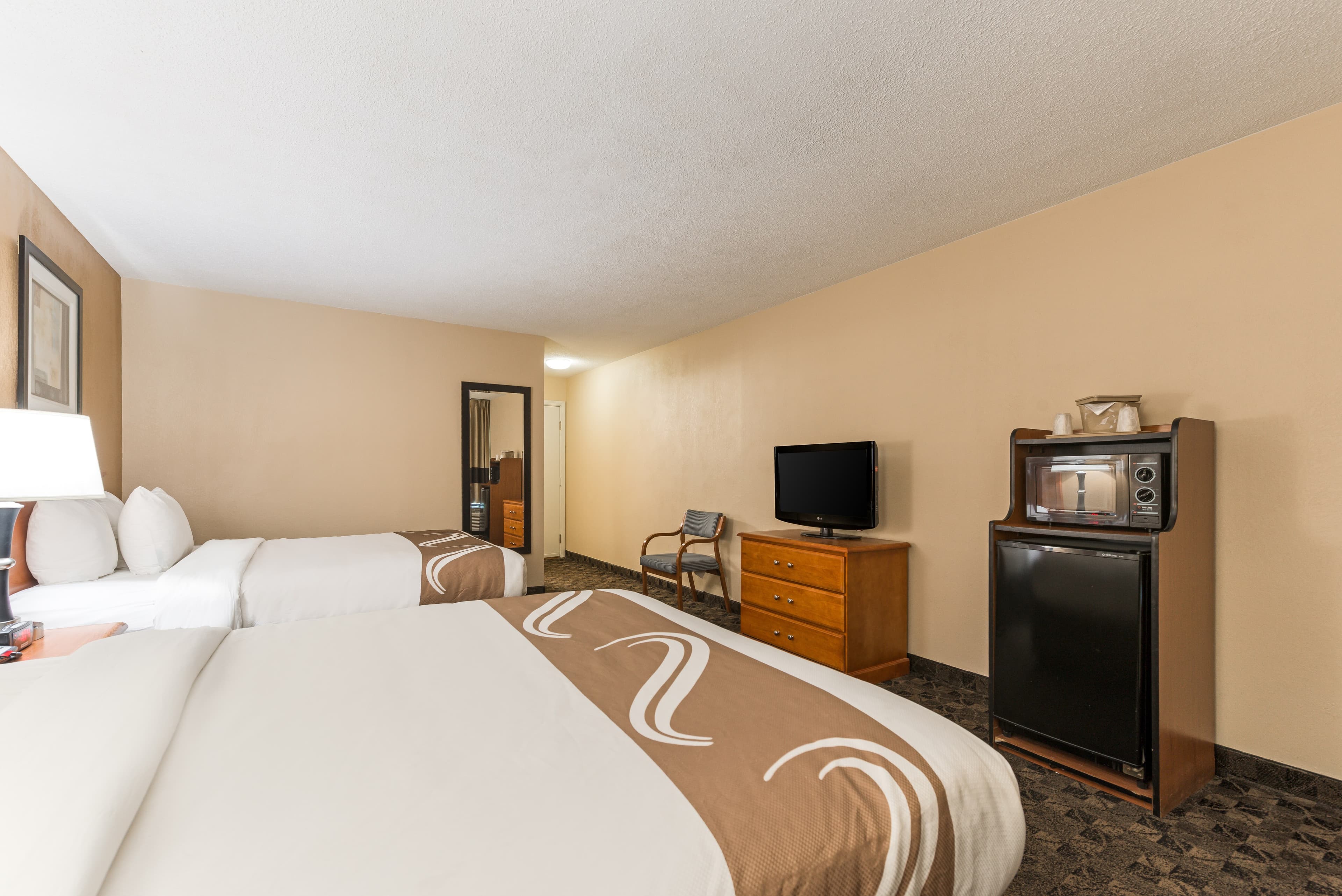 Quality Inn & Suites Portage Central — 25
