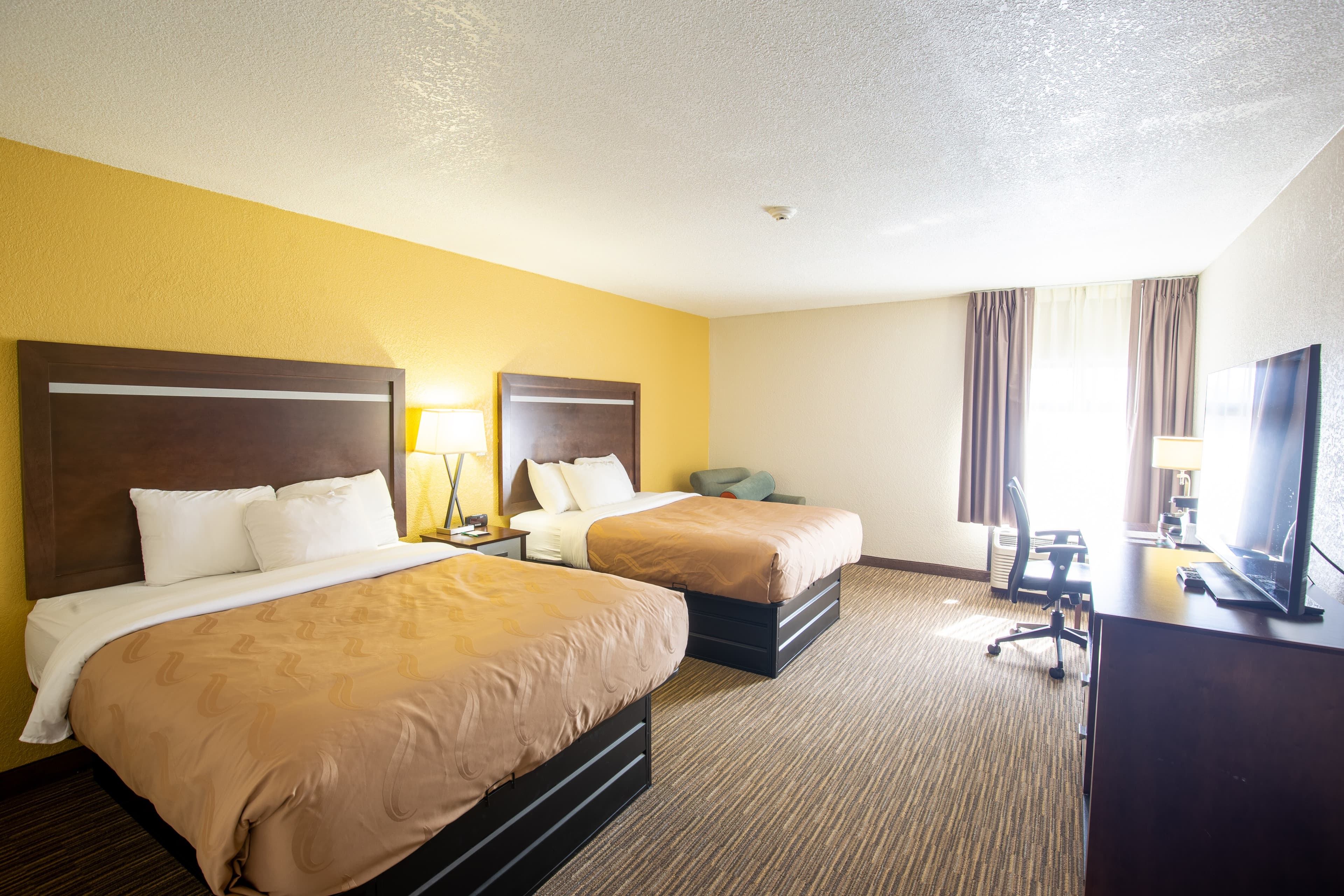 Quality Inn & Suites Portage Central — 22
