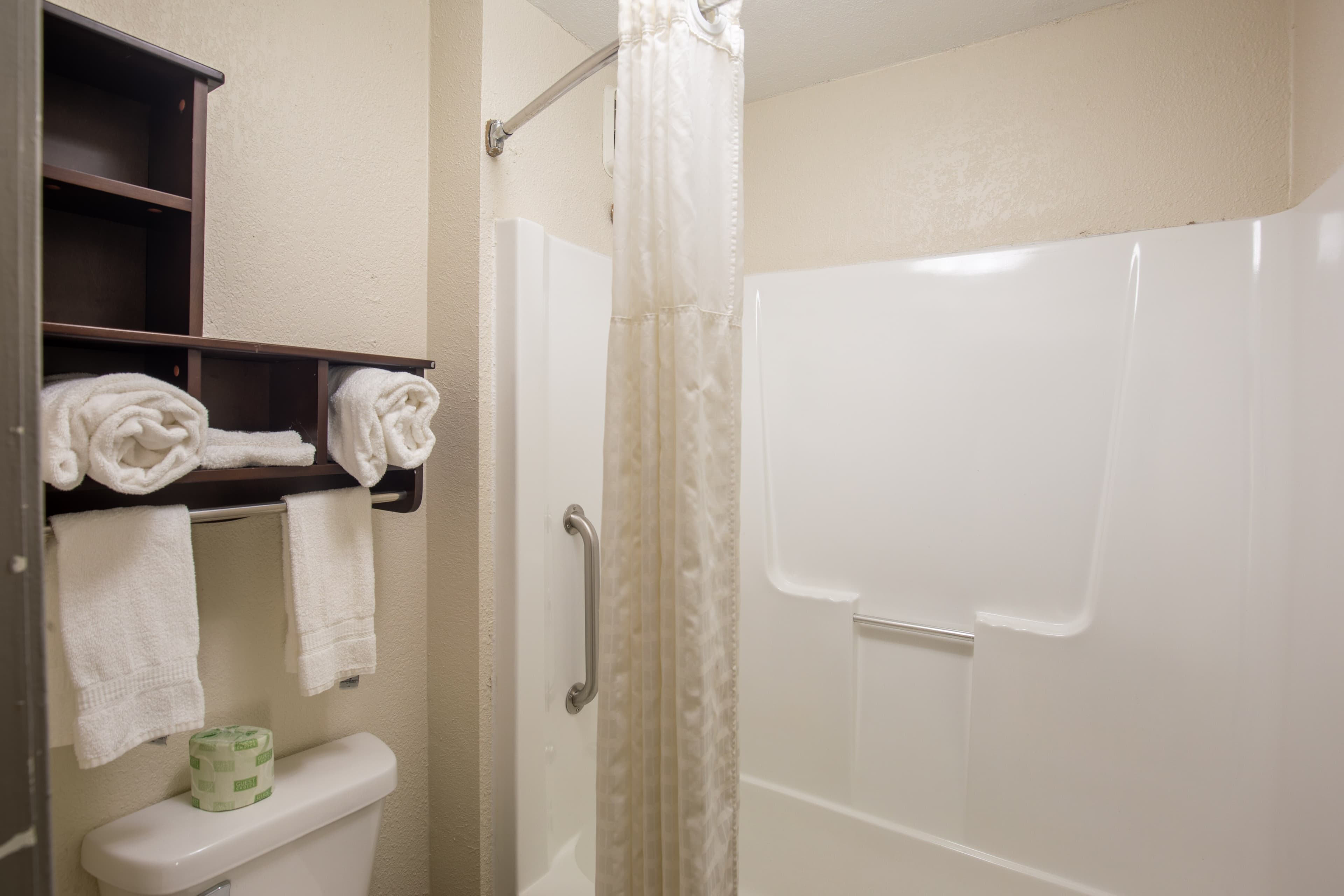 Quality Inn & Suites Portage Central — 10