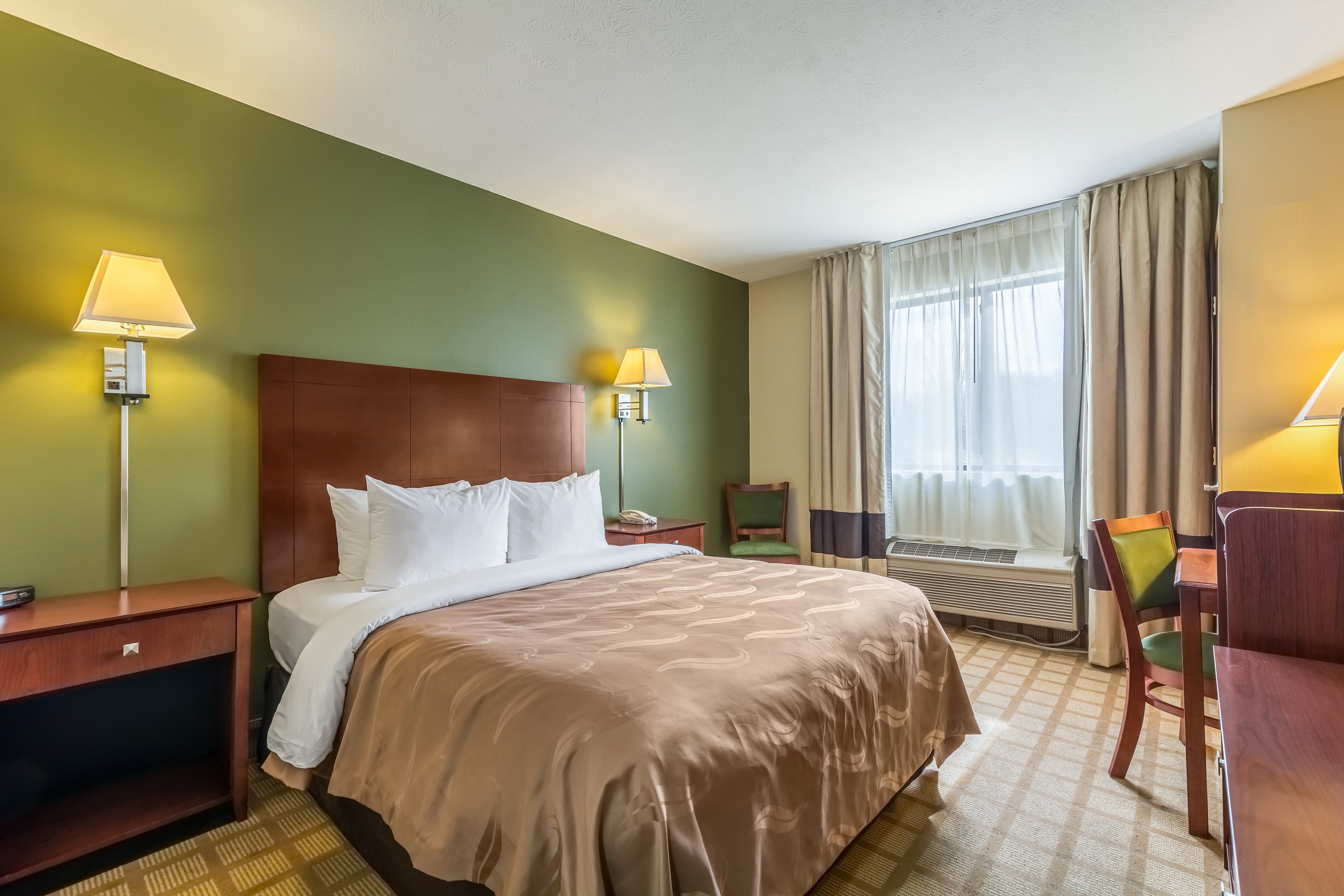 Quality Inn I-74 Batesville — 6