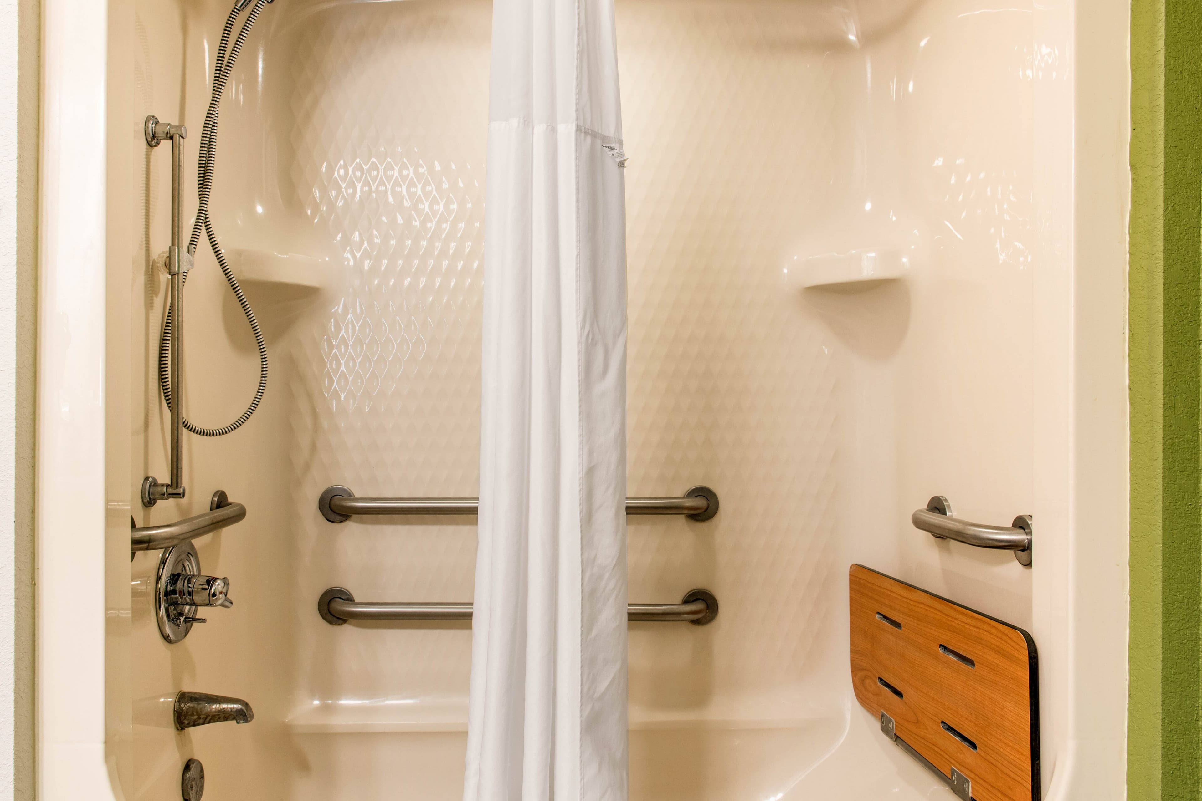Sleep Inn & Suites Columbus South — 7
