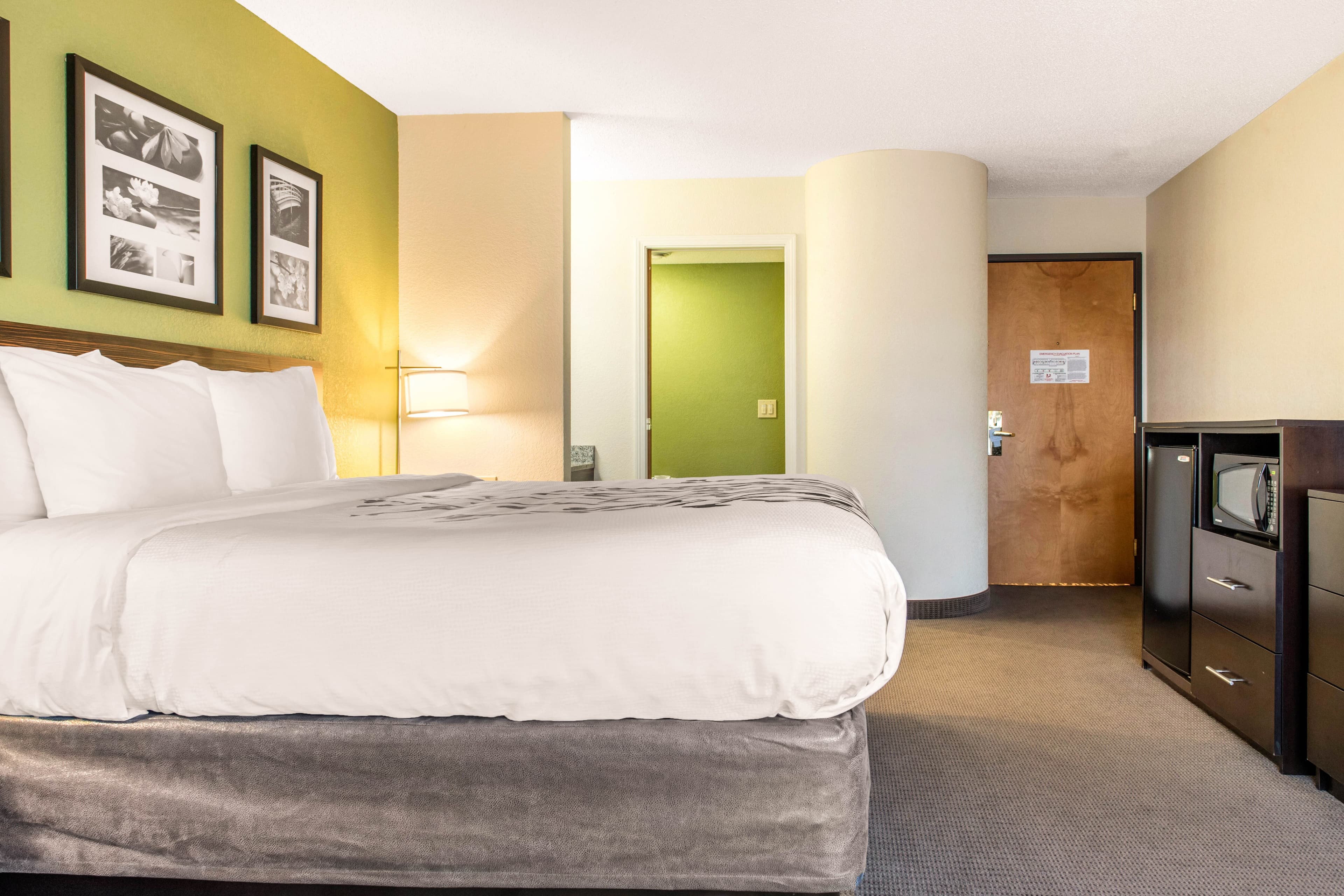 Sleep Inn & Suites Columbus South — 14