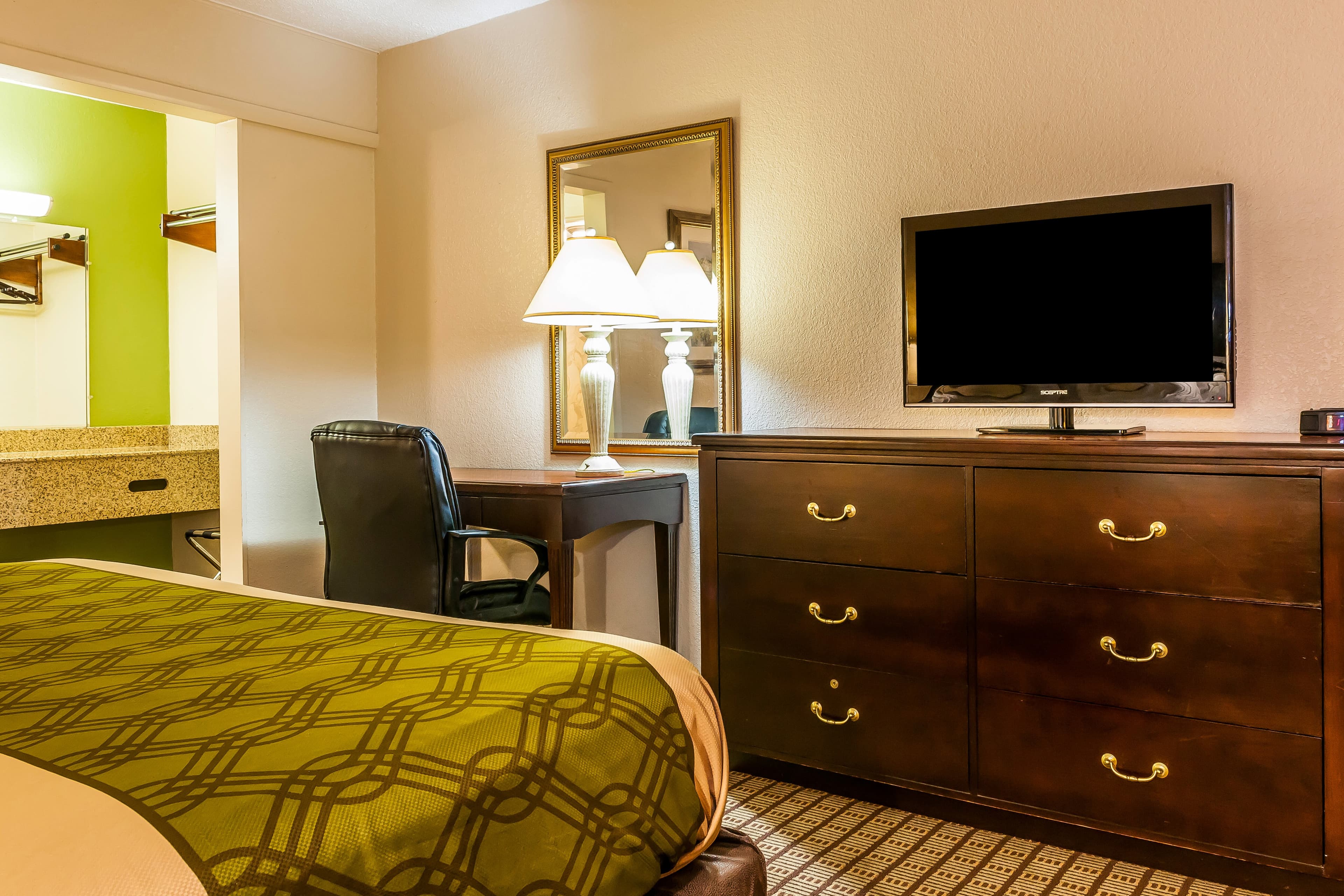 Econo Lodge Vincennes - Image 3