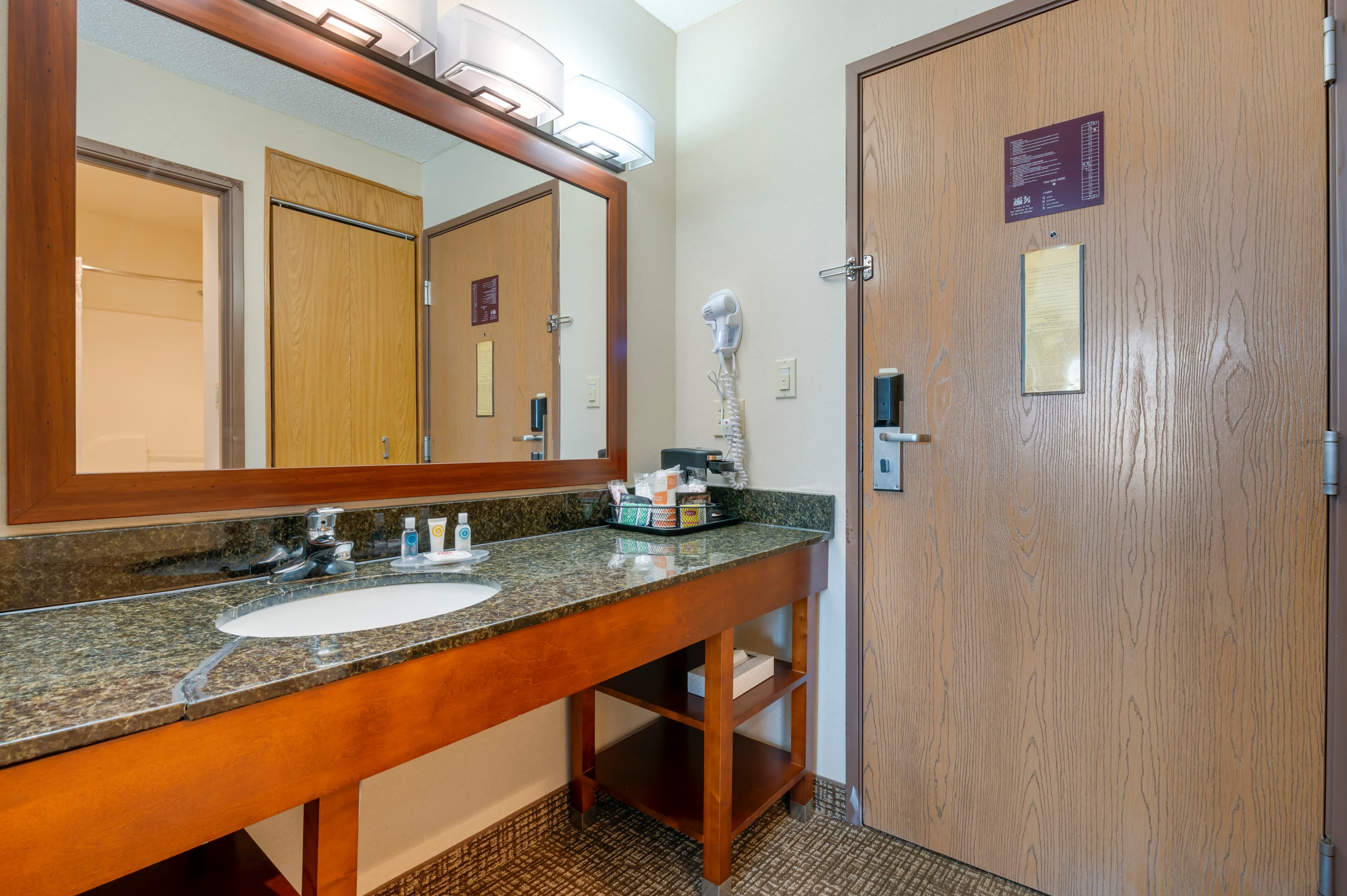 Comfort Inn Anderson South — 10