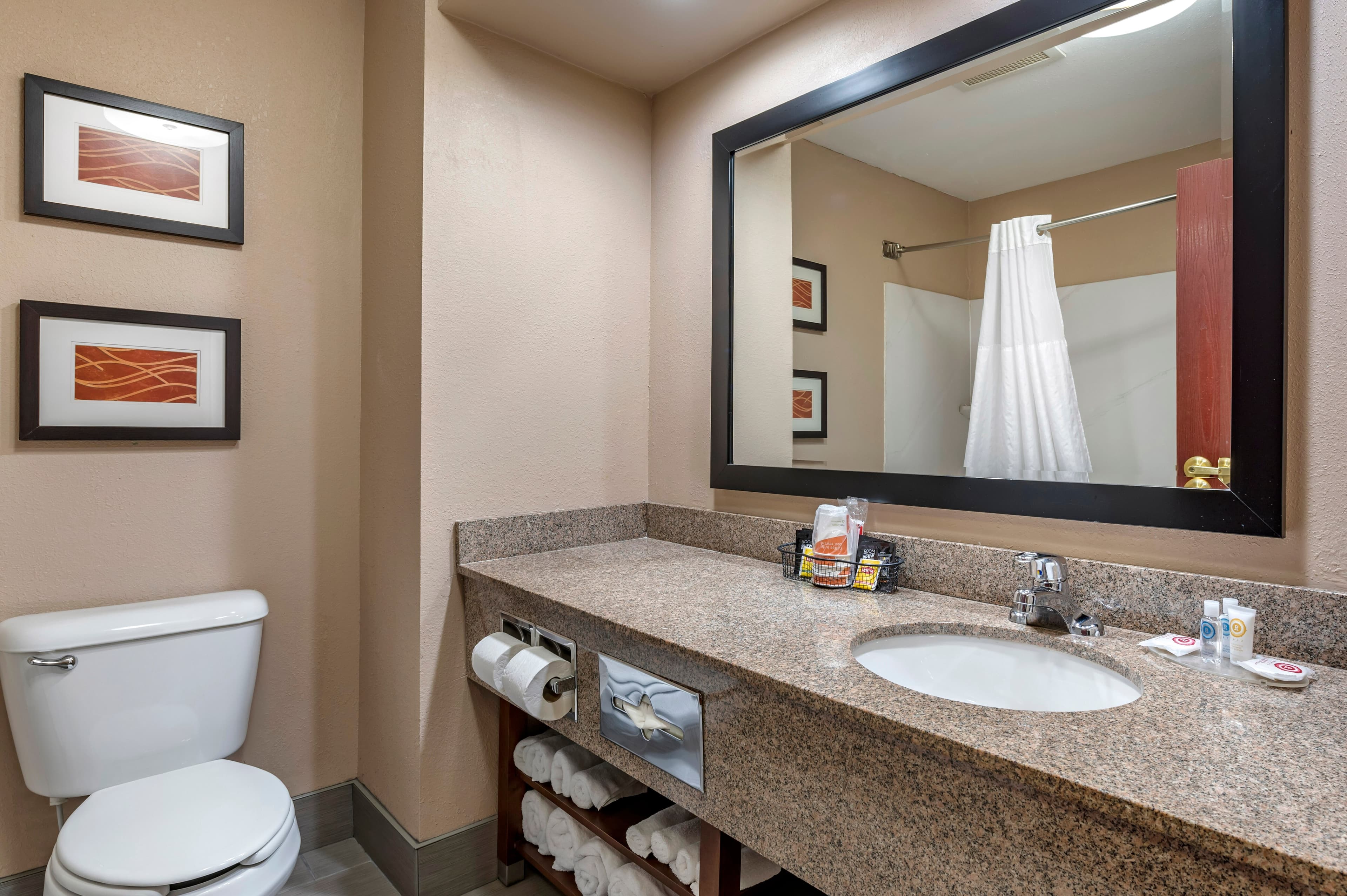 Comfort Inn & Suites Lawrenceburg — 22