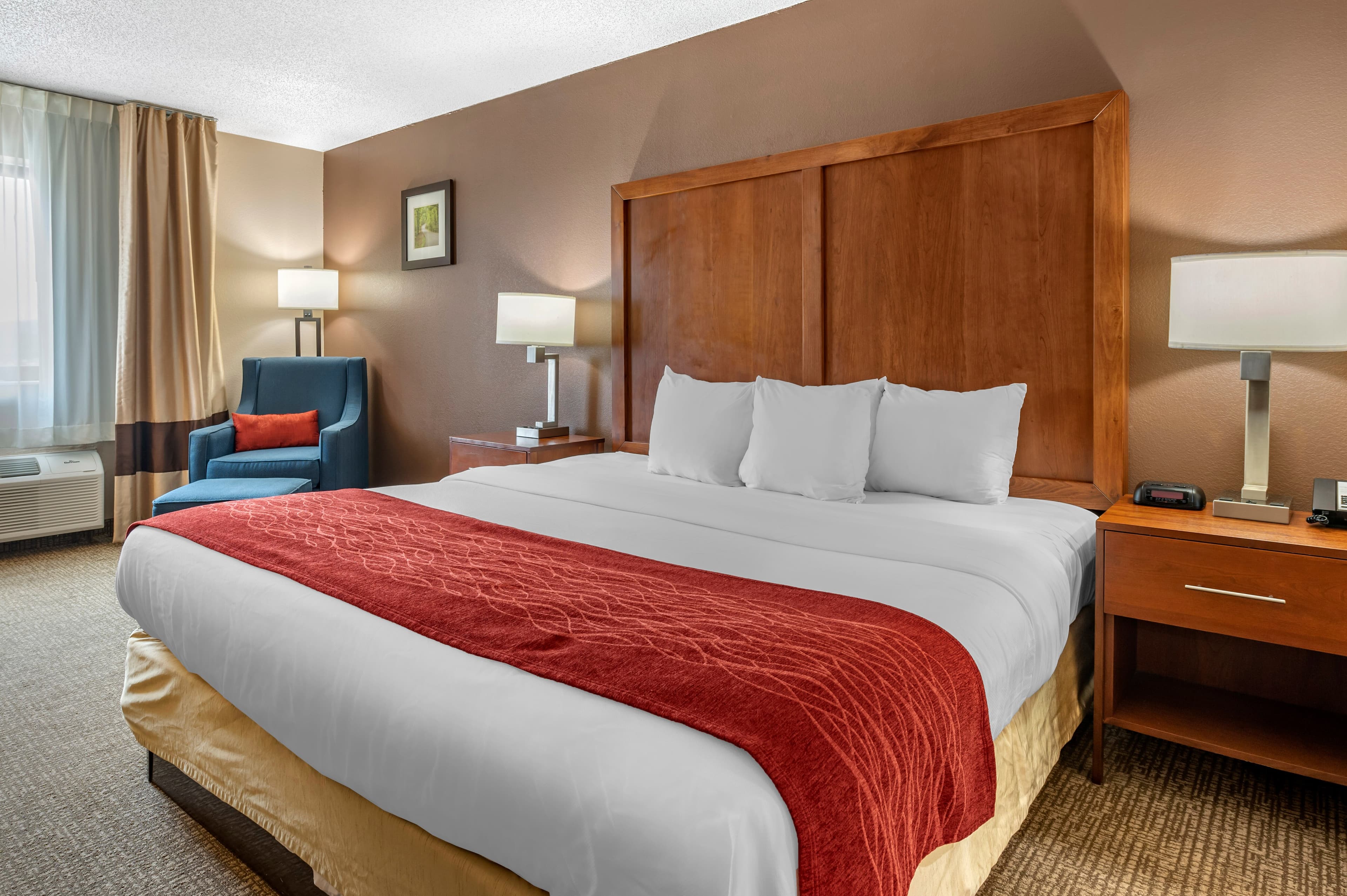 Comfort Inn & Suites Lawrenceburg - Image 5