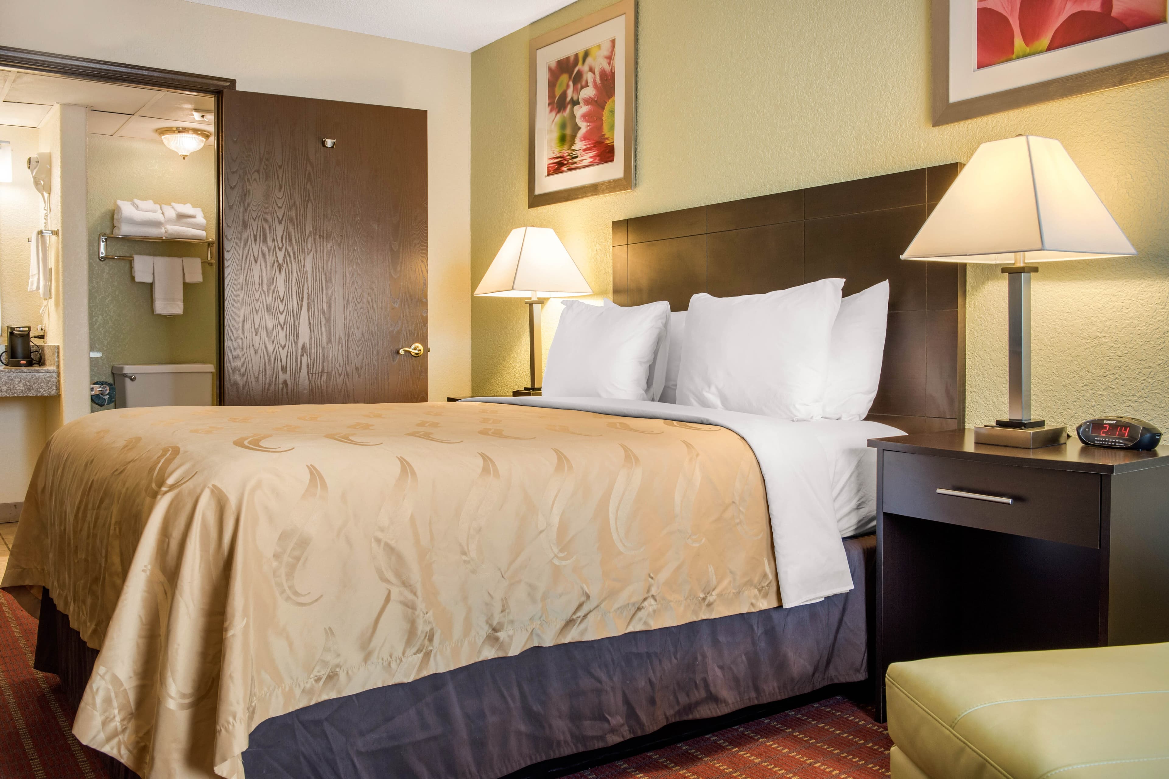 Quality Inn Huntingburg - Jasper — 7